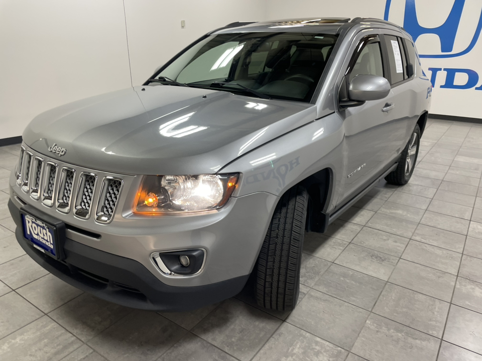 2017 Jeep Compass  4