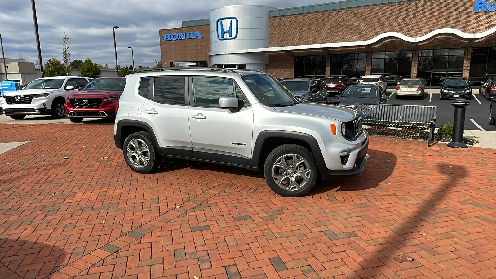 2019 Jeep Renegade Latitude 1