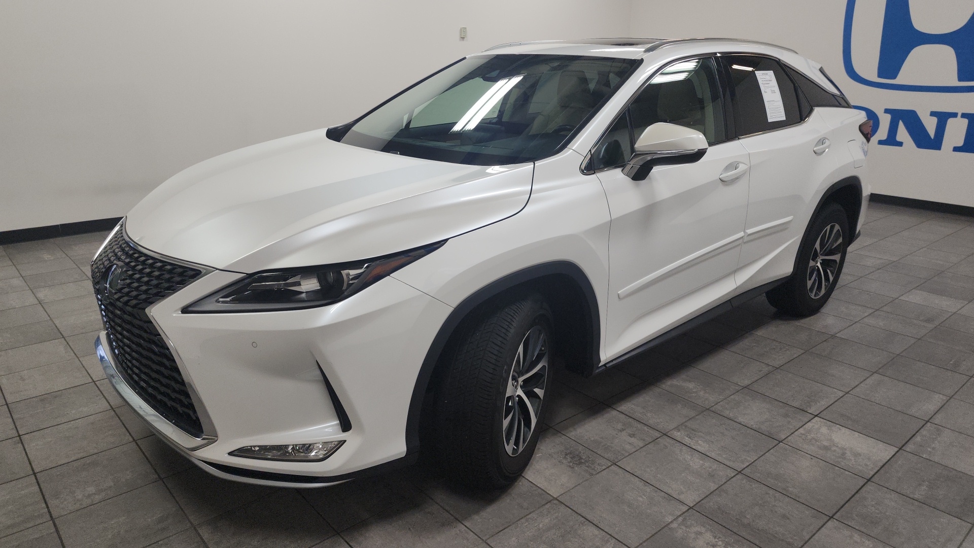 2022 Lexus RX350  4