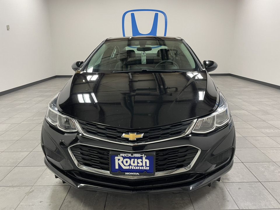 2017 Chevrolet Cruze LS 2