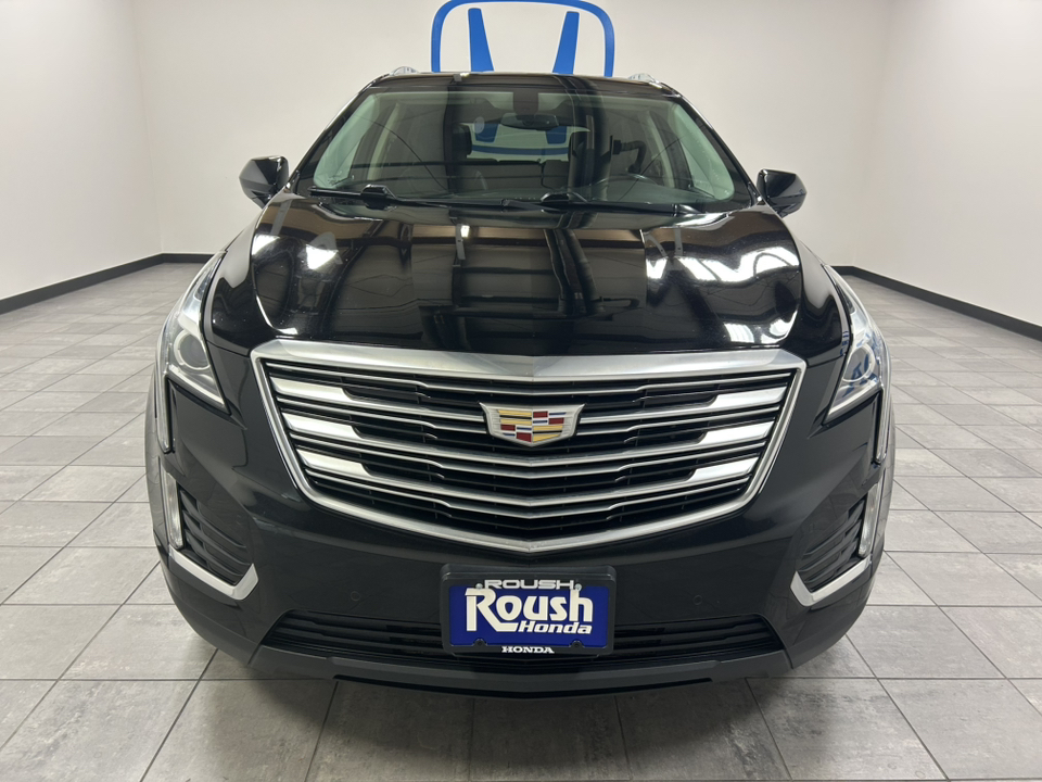 2018 Cadillac XT5 Luxury AWD 2