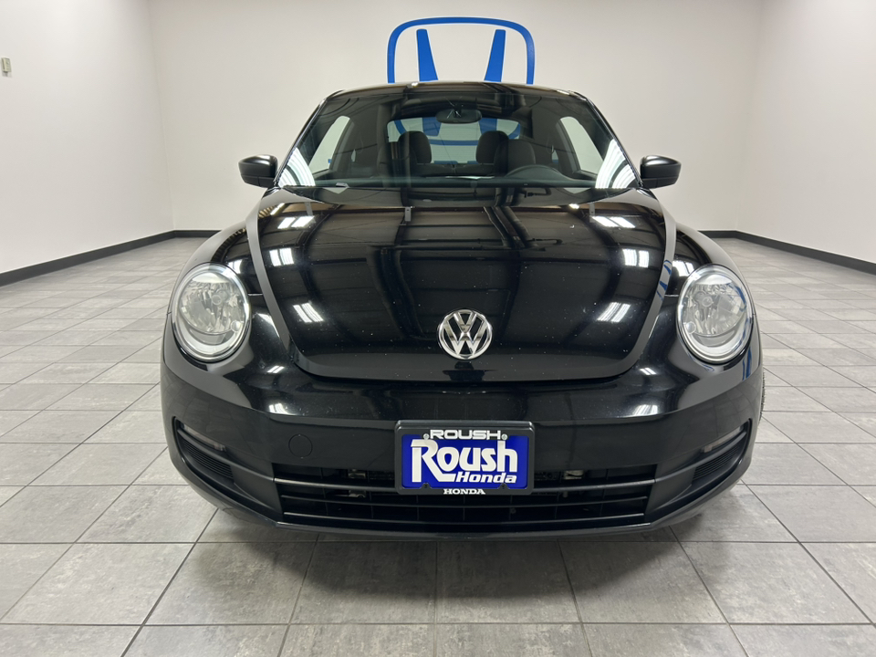 2015 Volkswagen Beetle Coupe 1.8T Classic 2