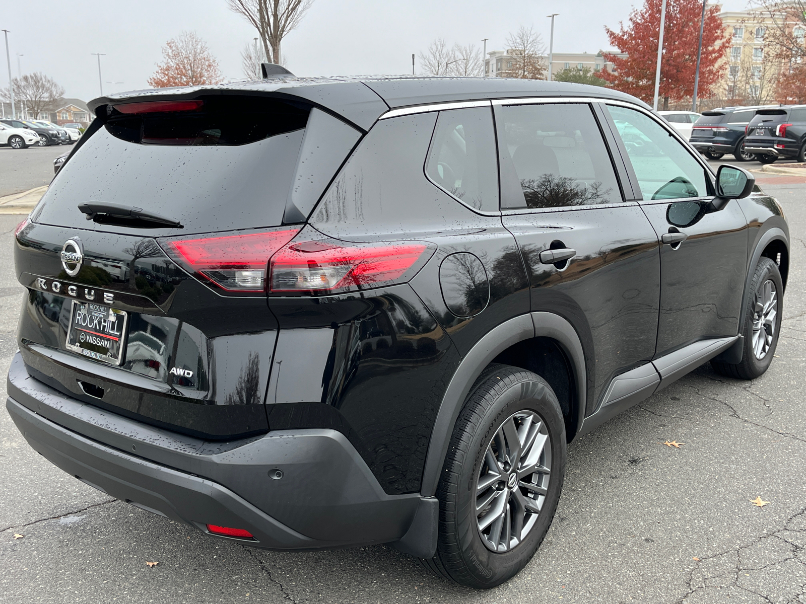 2021 Nissan Rogue S 10