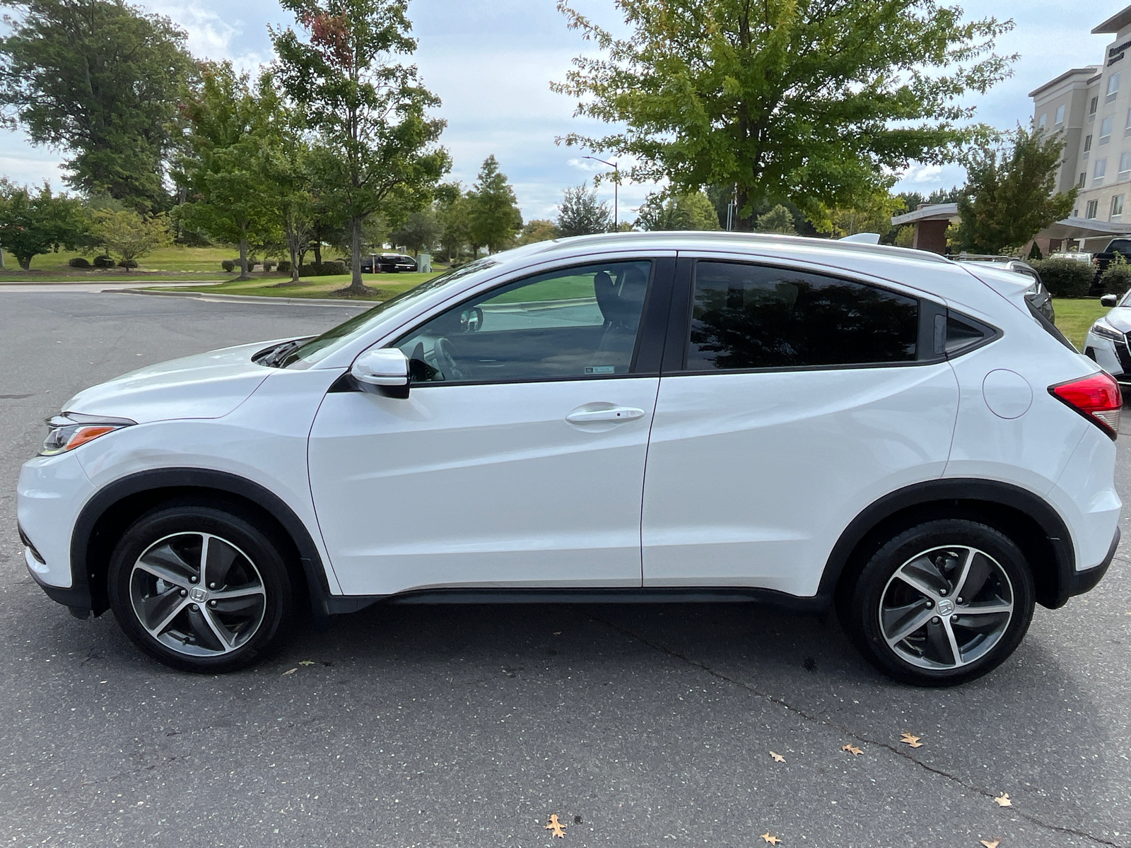 2021 Honda HR-V  5