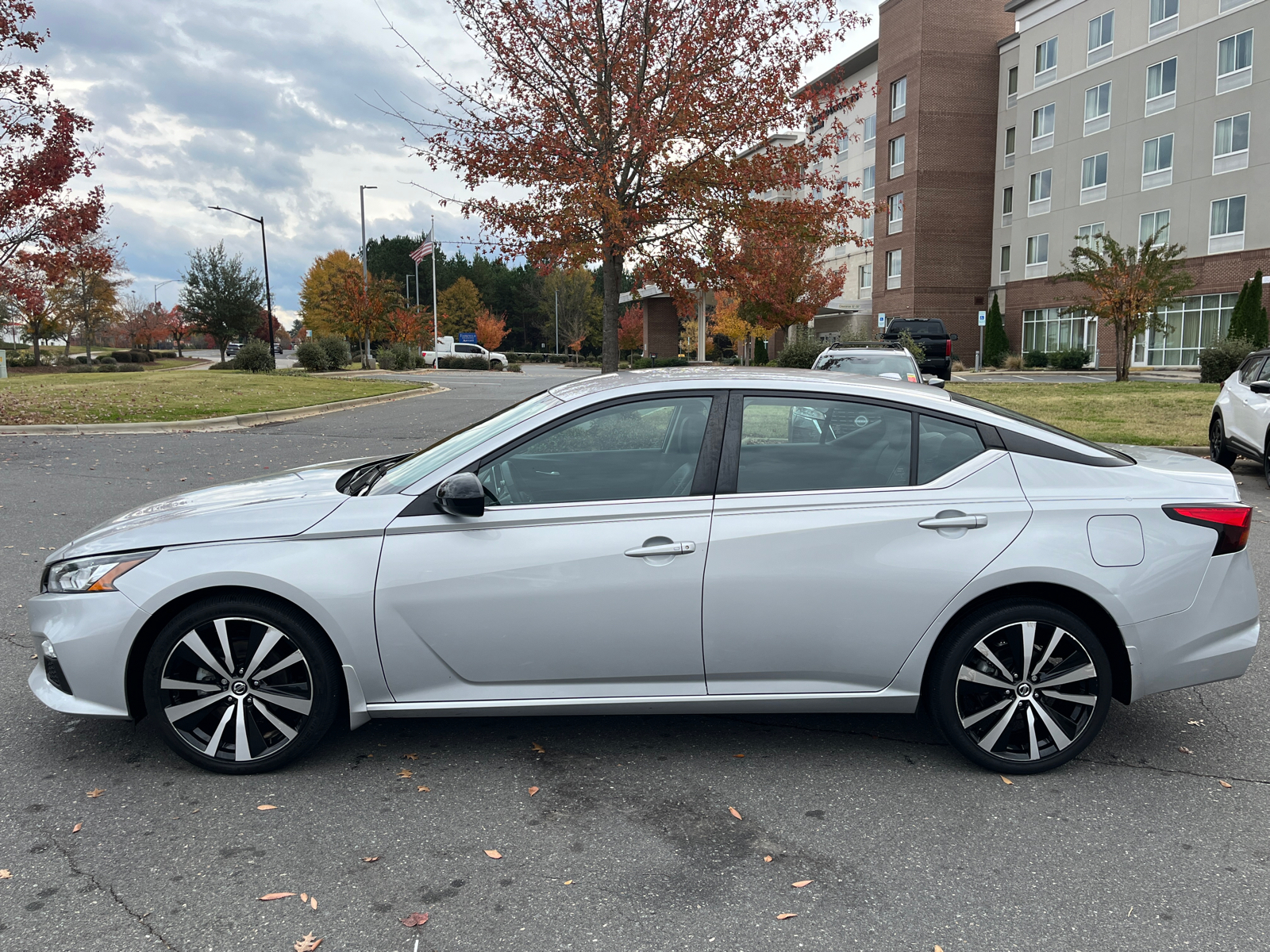 2021 Nissan Altima 2.5 SR 5