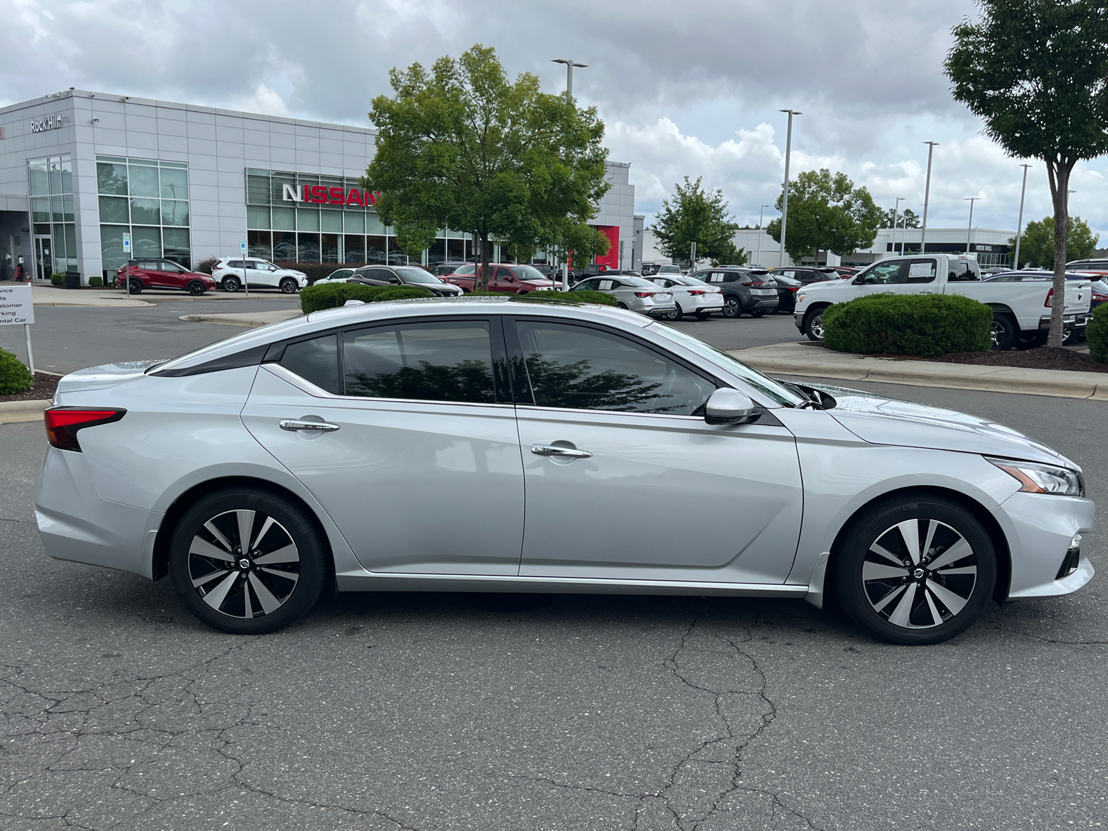 2021 Nissan Altima 2.5 SL 11