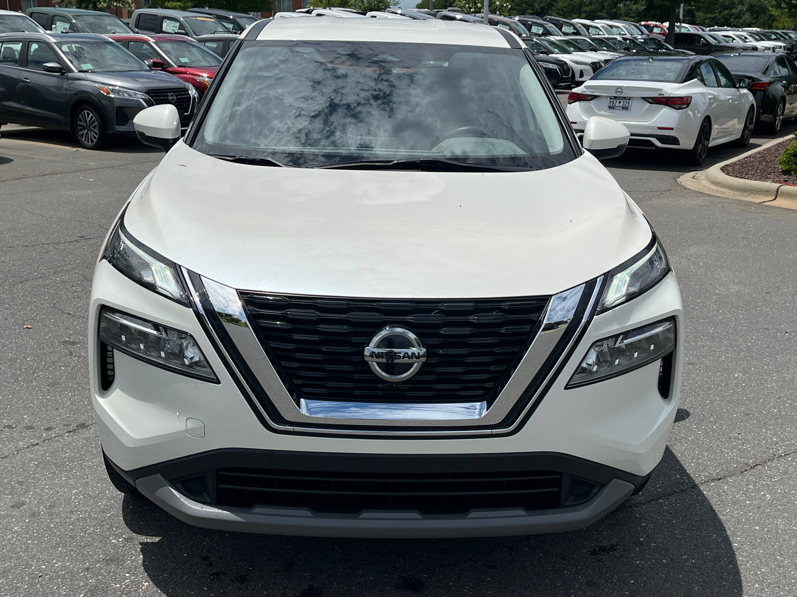 2021 Nissan Rogue SV 2