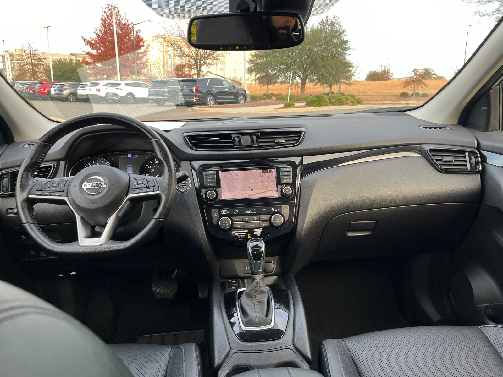 2021 Nissan Rogue Sport SL 35