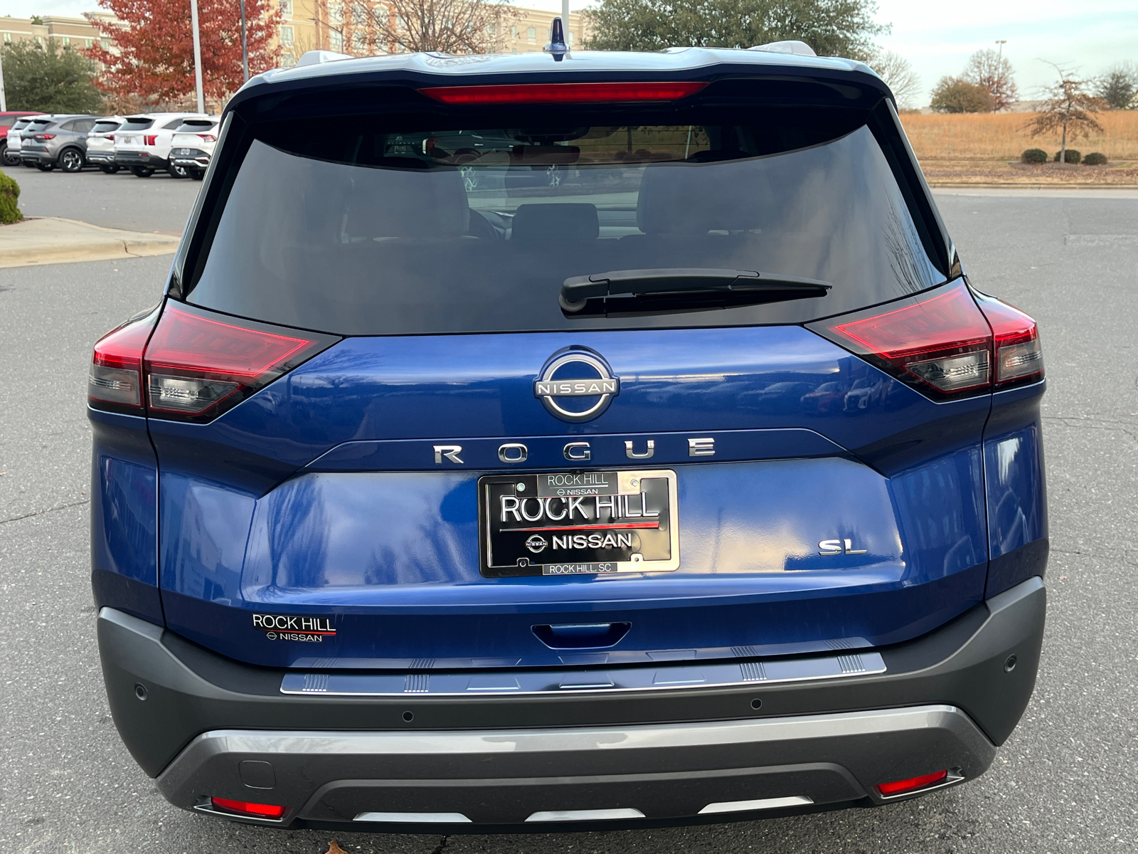 2022 Nissan Rogue SL 8