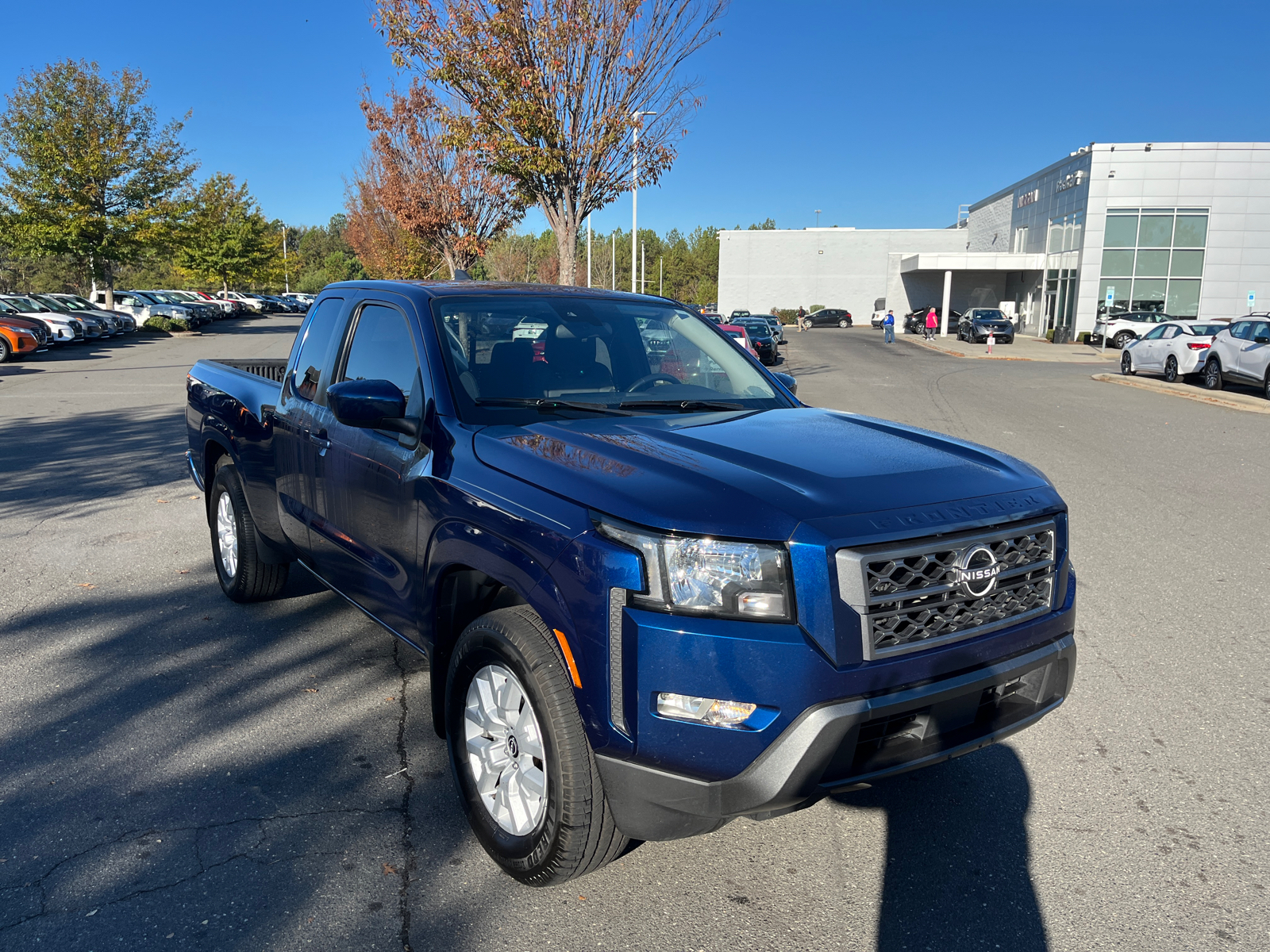 2022 Nissan Frontier SV 1