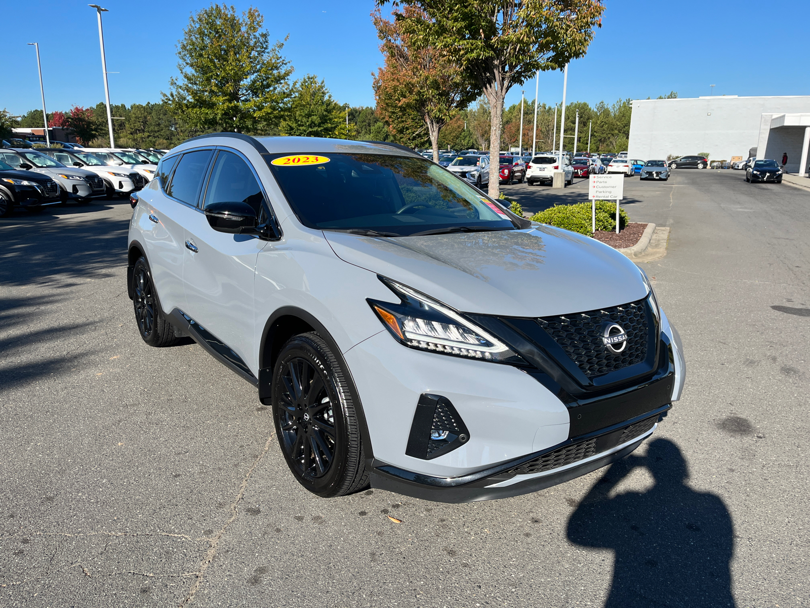 2023 Nissan Murano SV 1