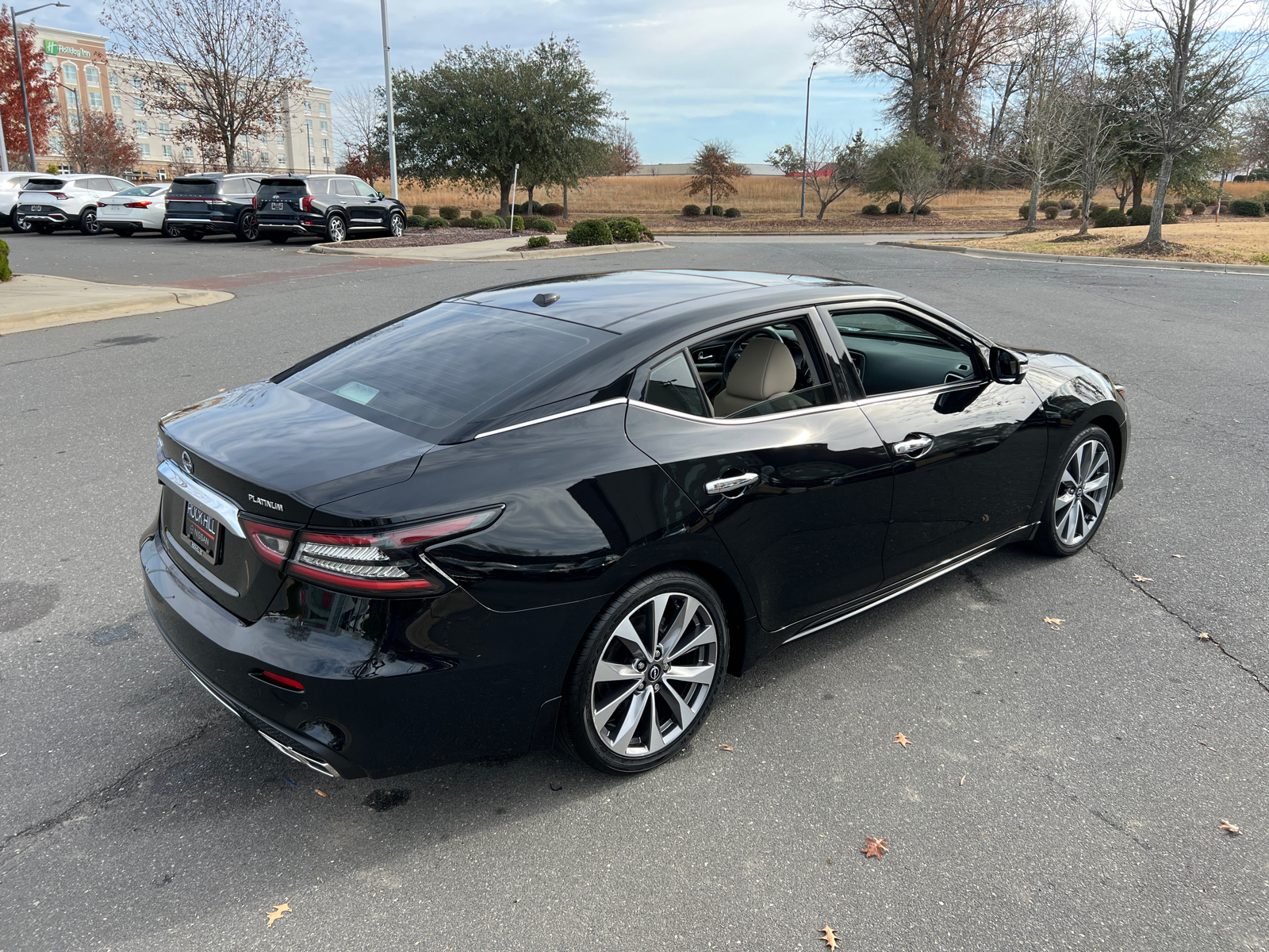 2023 Nissan Maxima Platinum 10