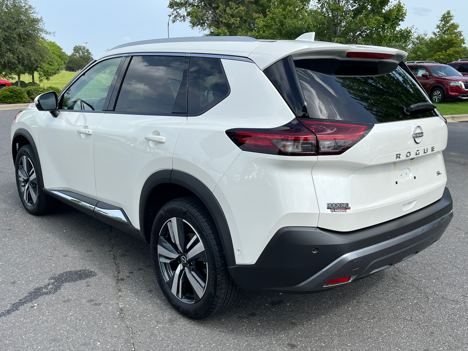 2023 Nissan Rogue SL 7