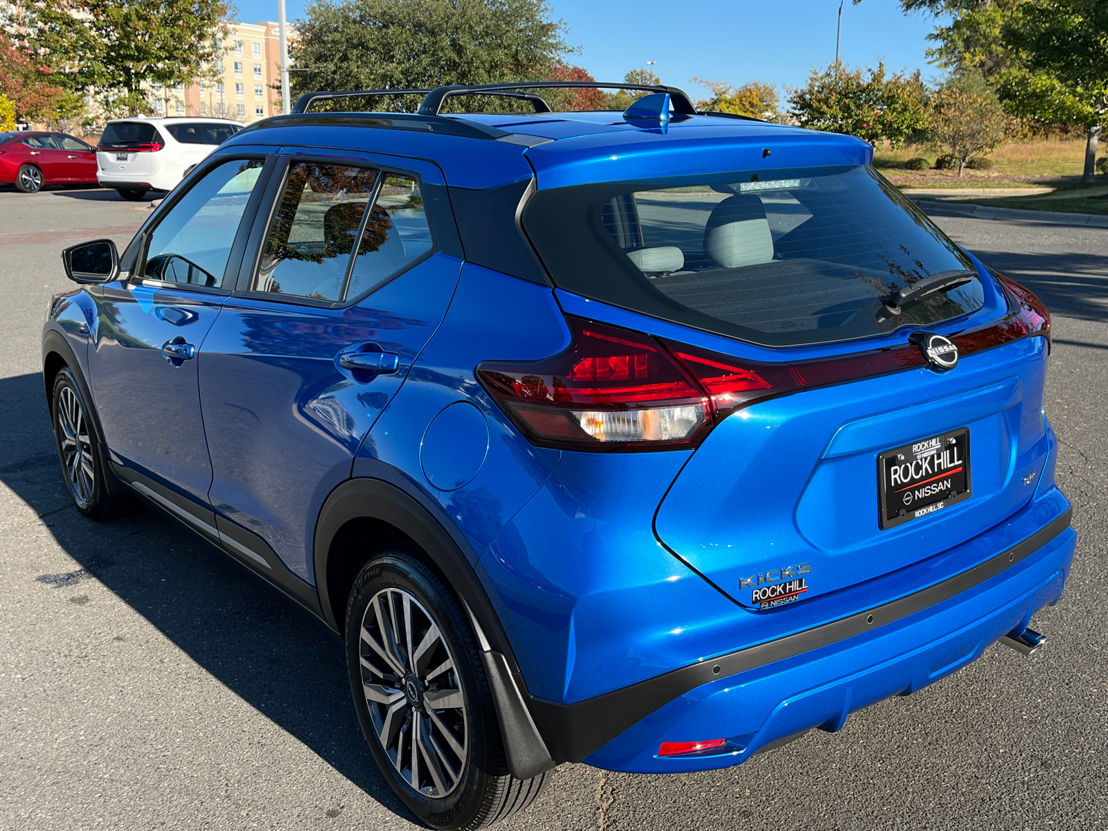 2023 Nissan Kicks SR 7