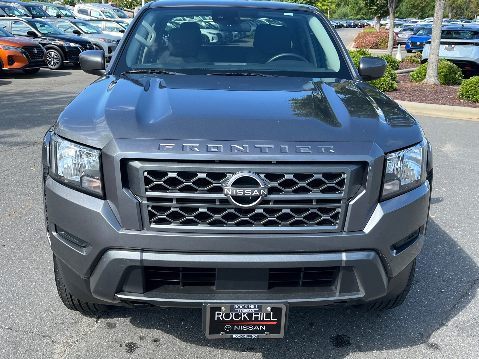 2023 Nissan Frontier SV 2