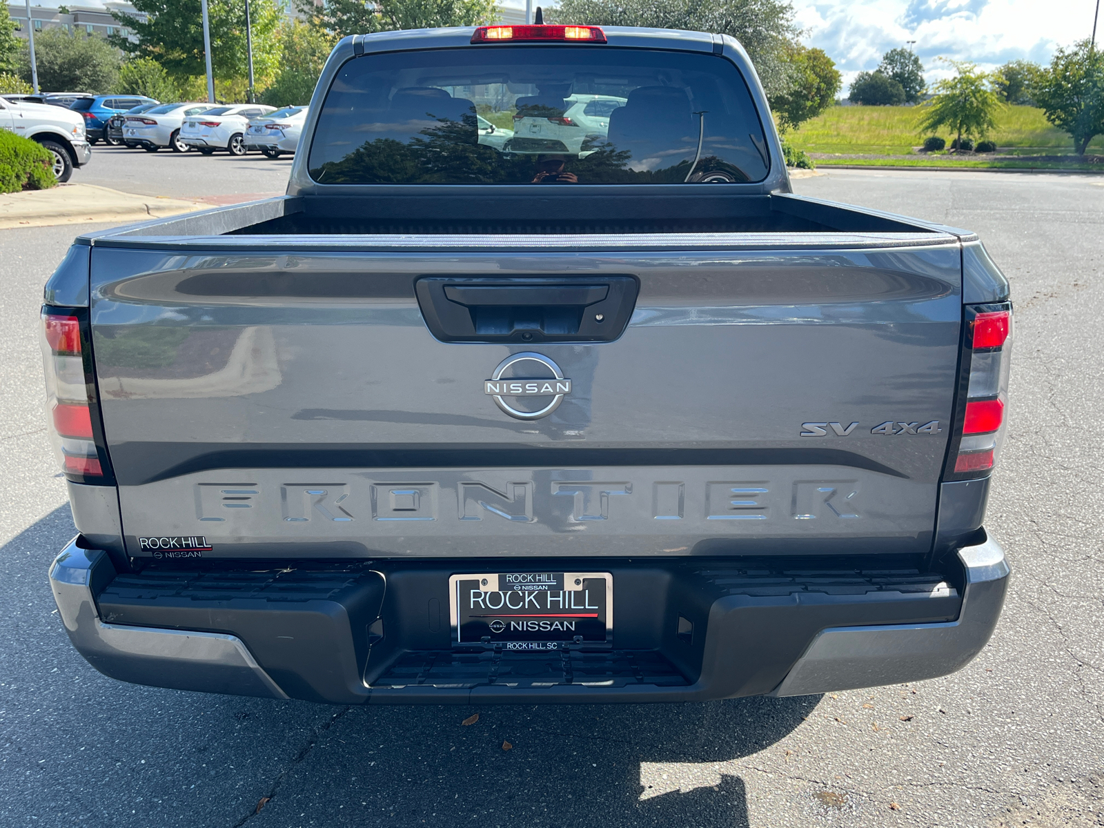 2023 Nissan Frontier SV 8