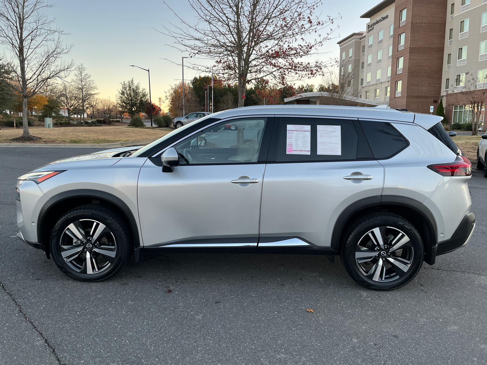 2023 Nissan Rogue Platinum 5