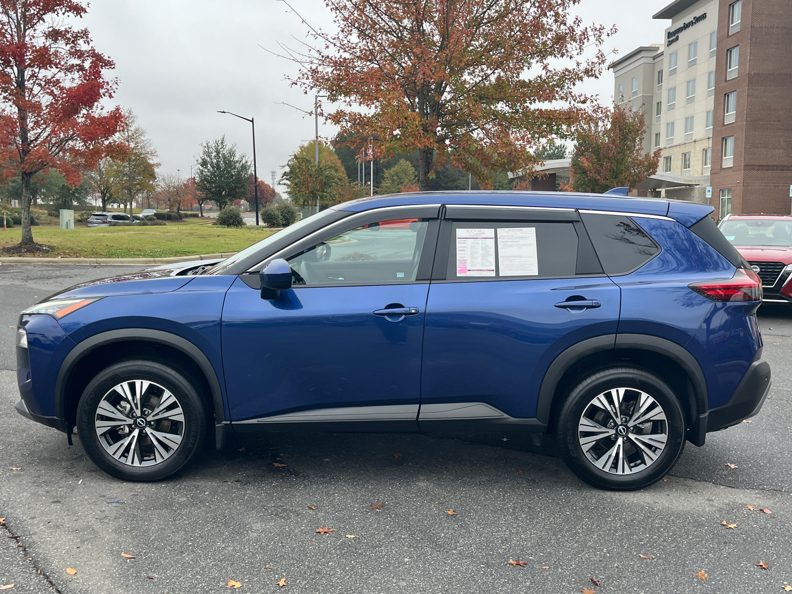 2023 Nissan Rogue SV 5