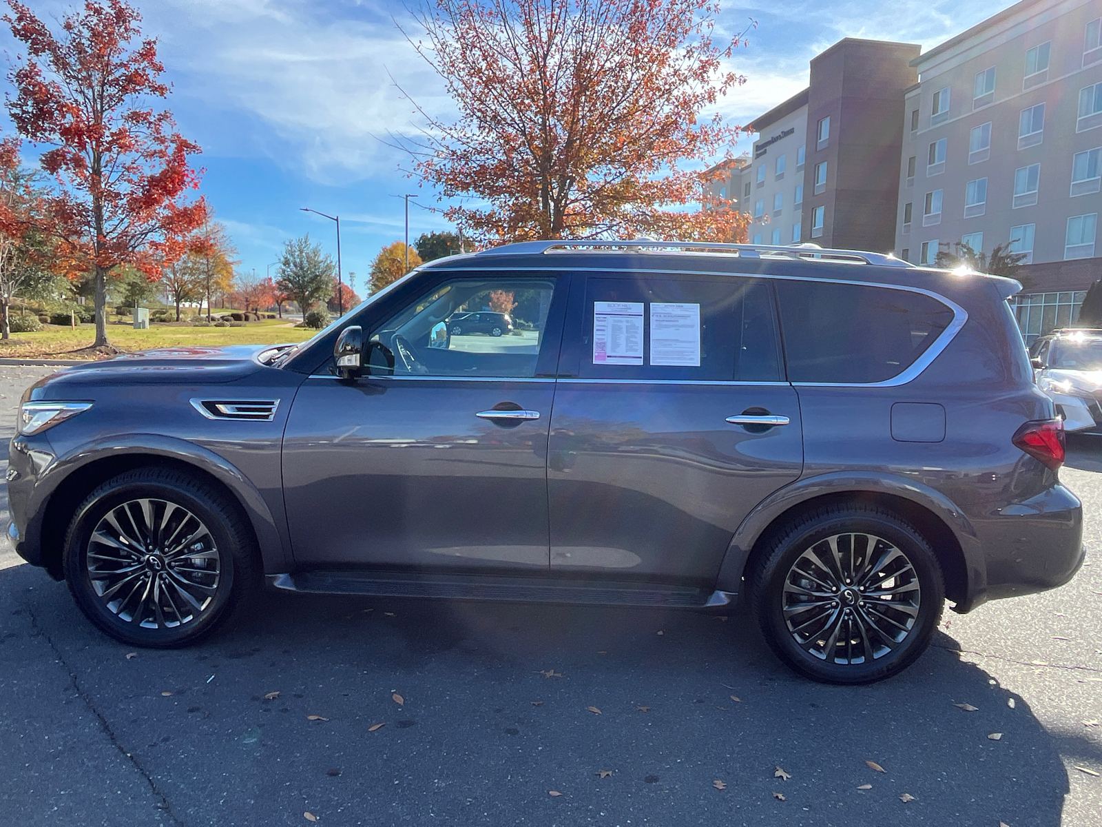 2024 INFINITI QX80 Premium Select 5