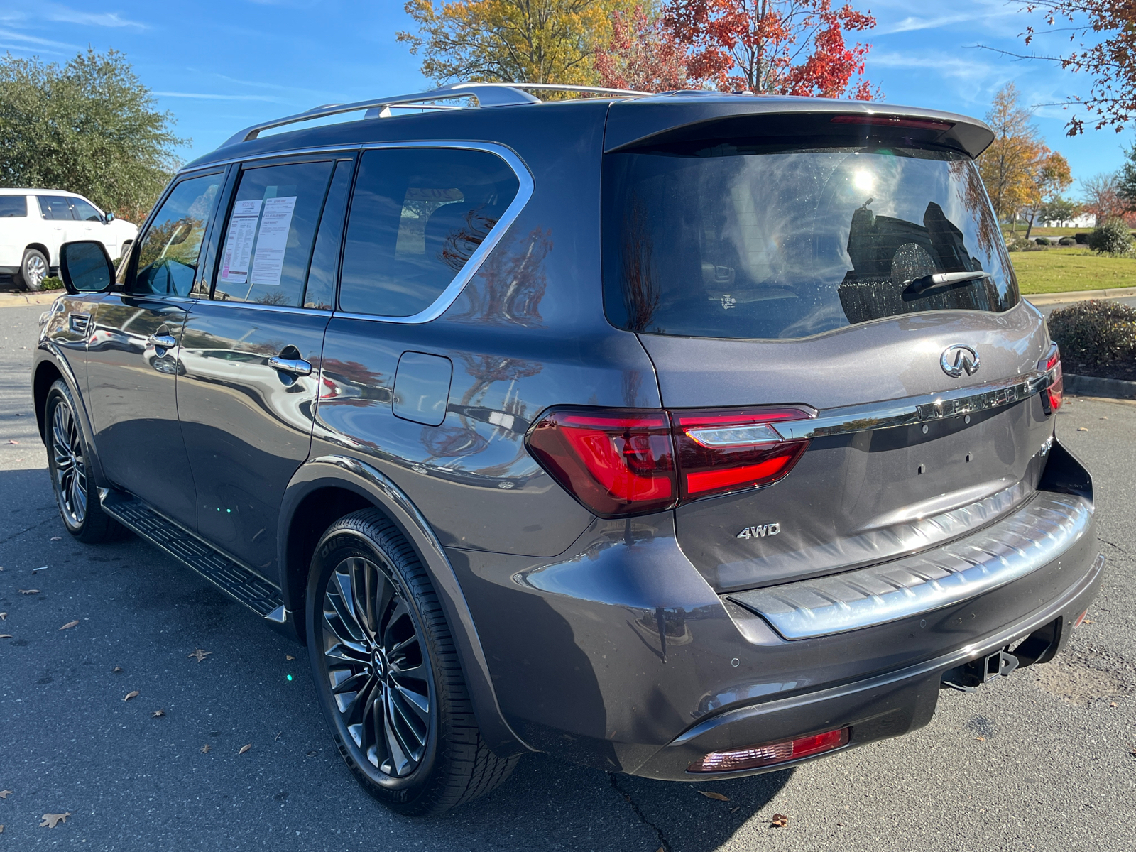 2024 INFINITI QX80 Premium Select 7