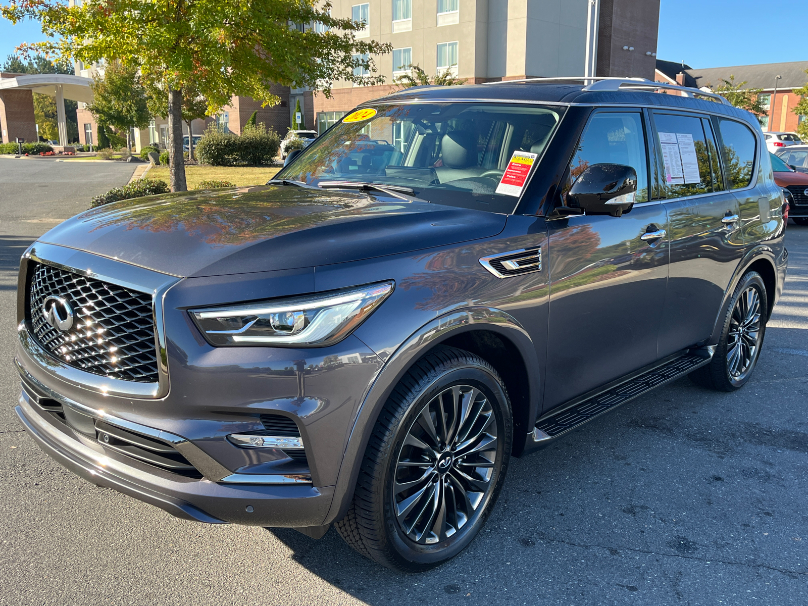 2024 INFINITI QX80 Premium Select 4