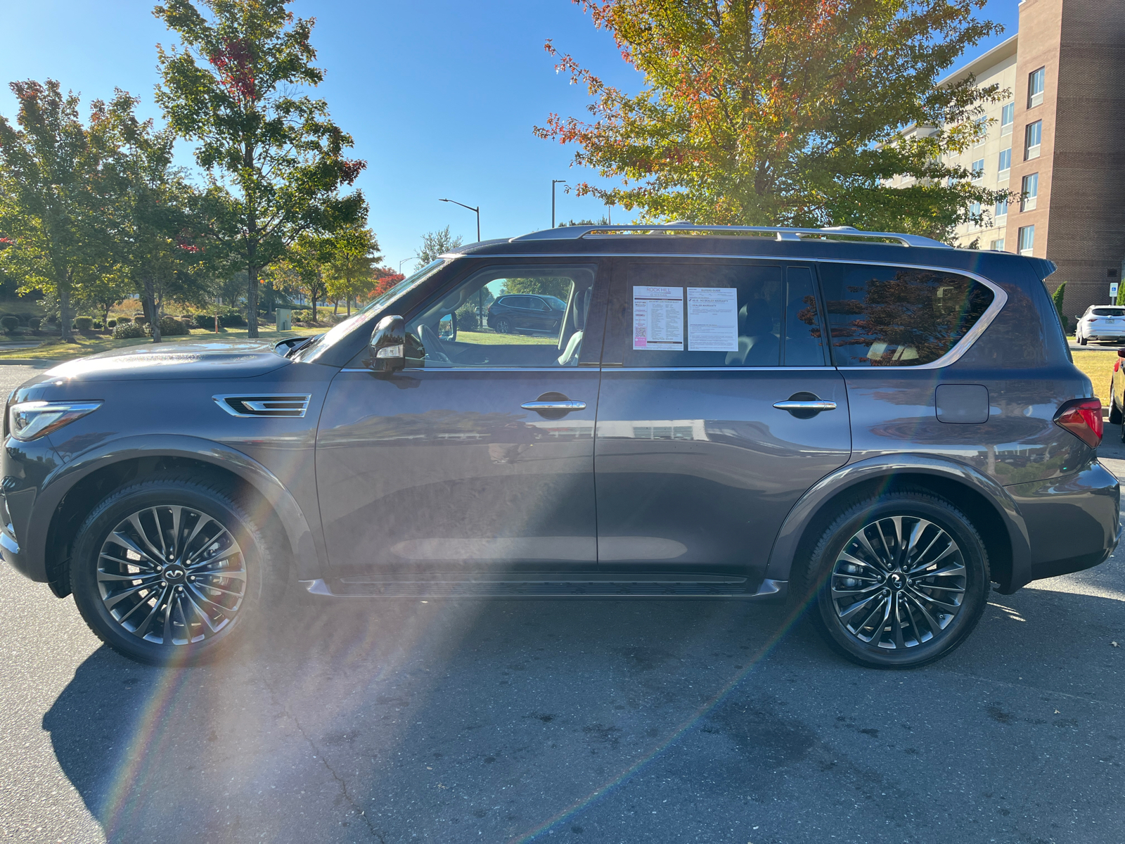 2024 INFINITI QX80 Premium Select 5