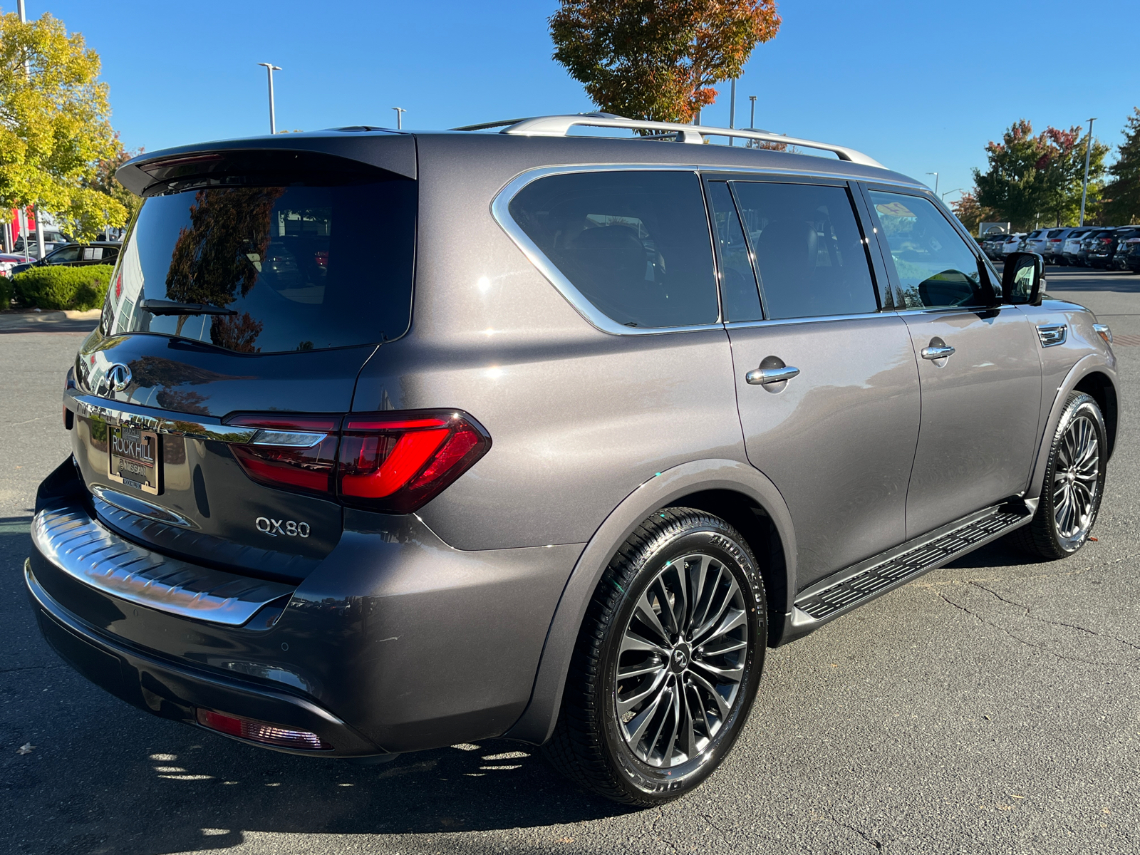 2024 INFINITI QX80 Premium Select 10