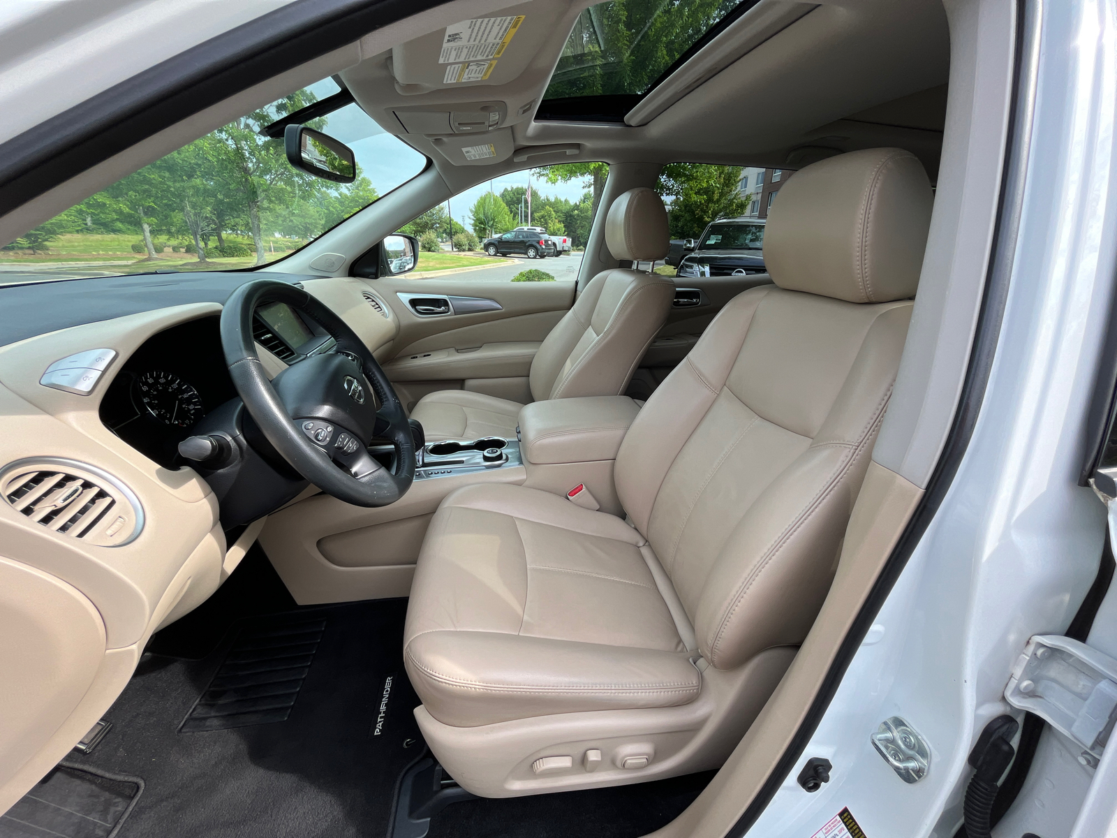 2018 Nissan Pathfinder SL 20