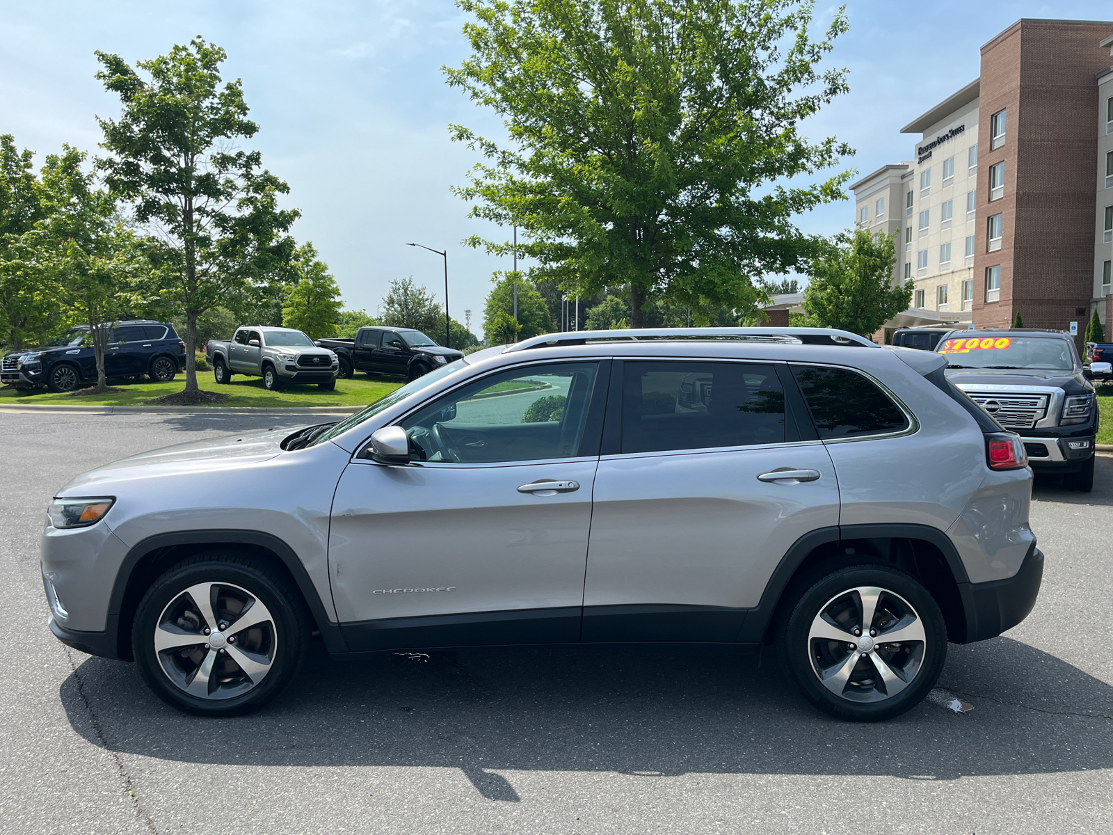 2019 Jeep Cherokee Limited 5