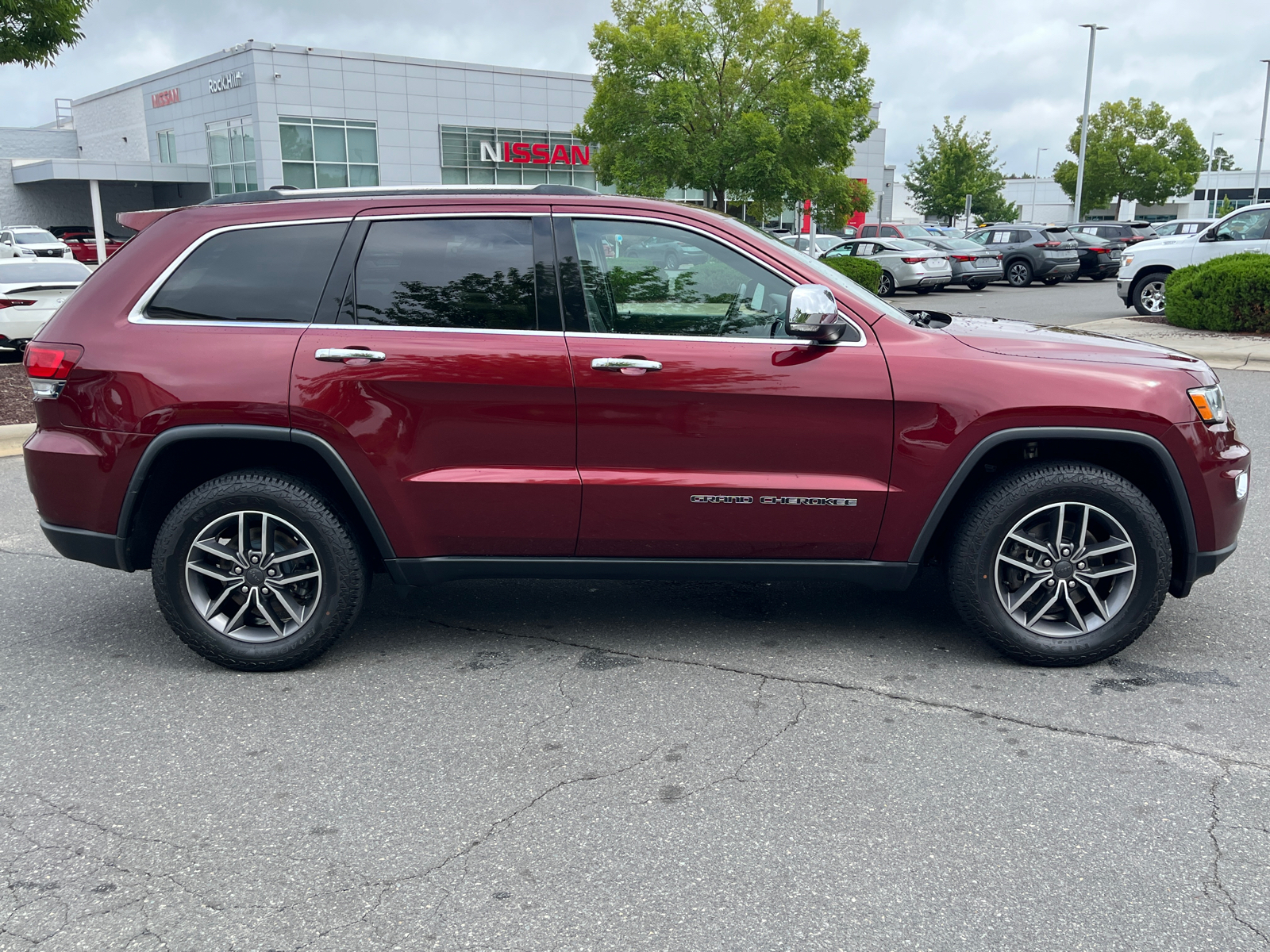 2020 Jeep Grand Cherokee Limited 11