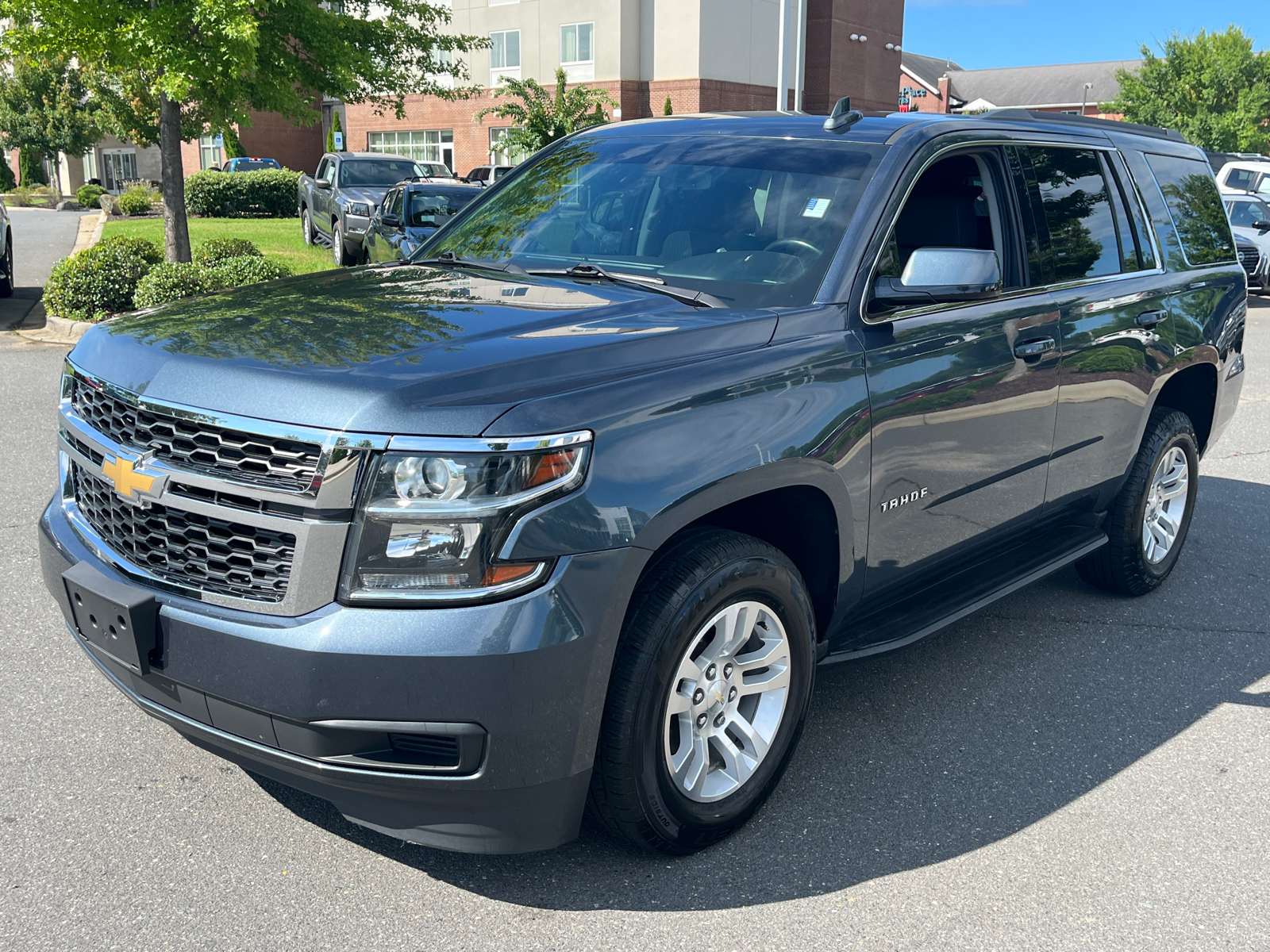 2020 Chevrolet Tahoe LS 4