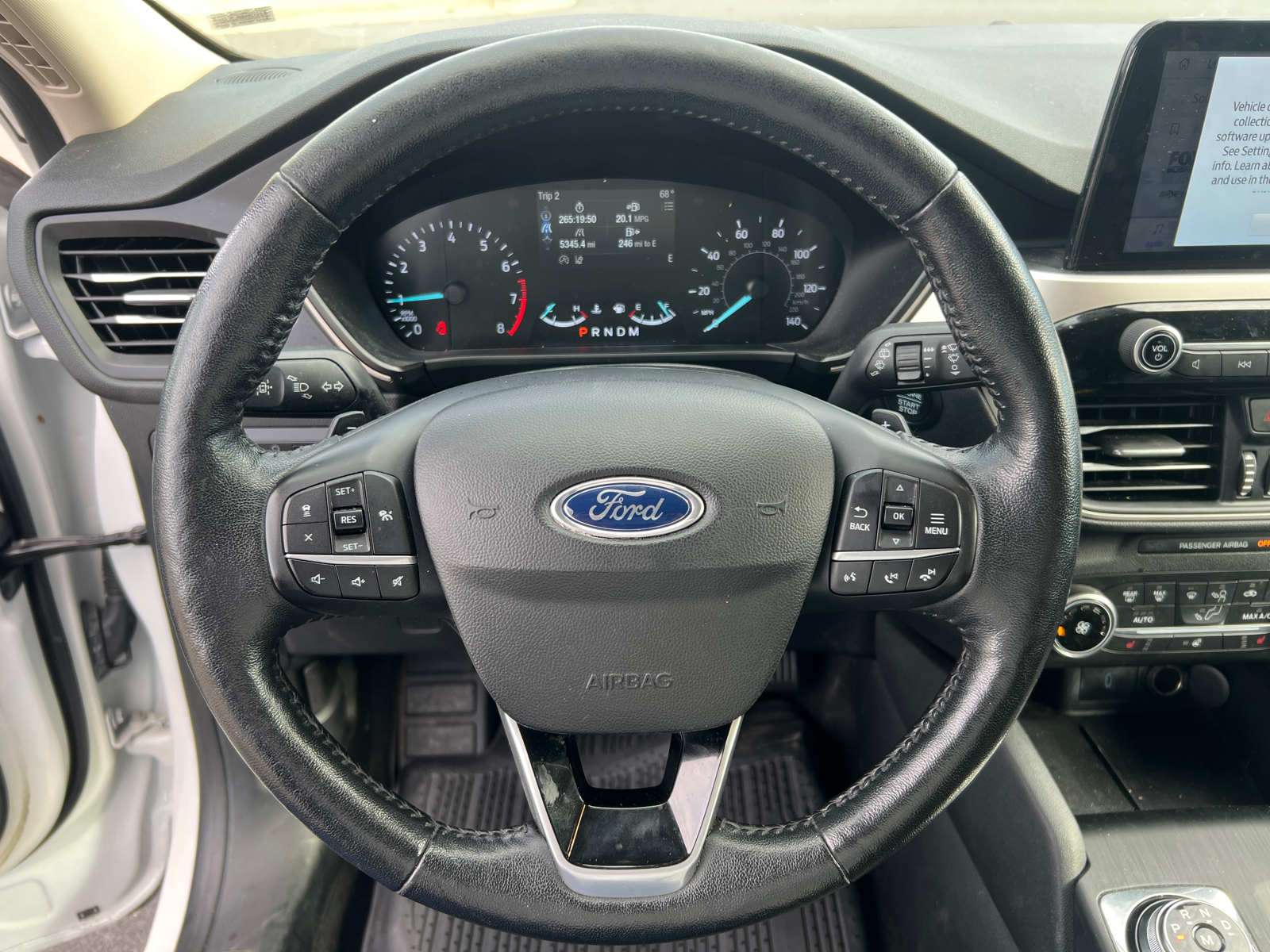 2020 Ford Escape SEL 22