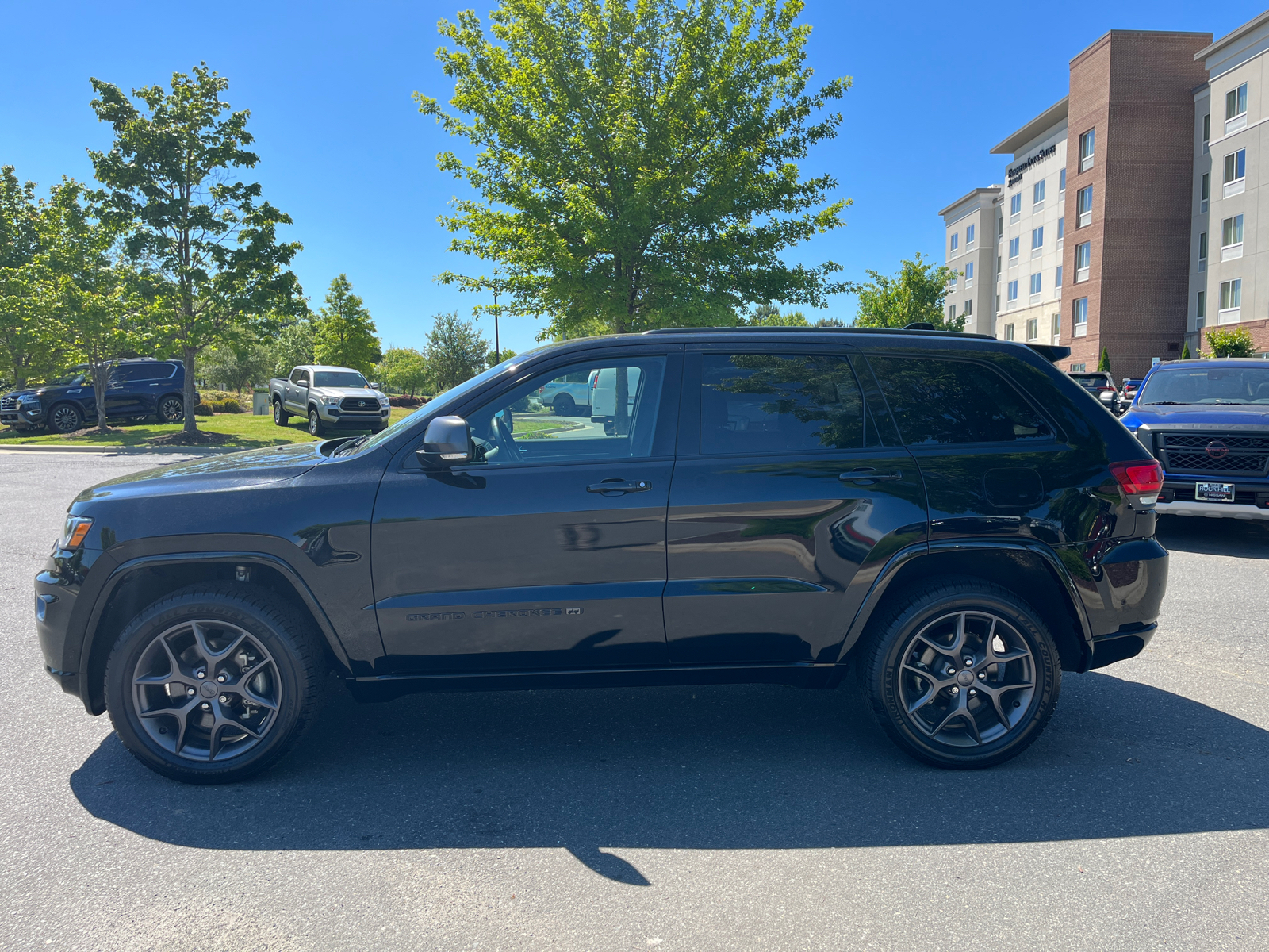 2021 Jeep Grand Cherokee 80th Anniversary Edition 5