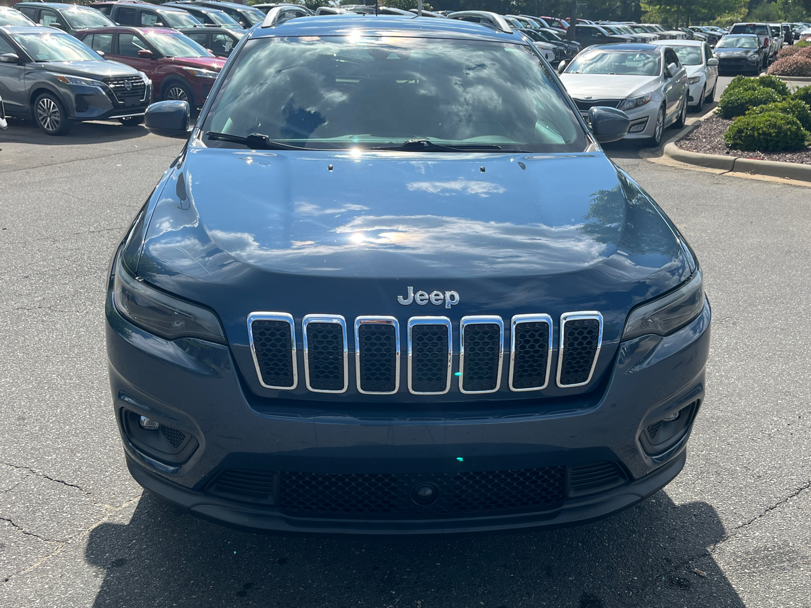 2021 Jeep Cherokee Latitude Lux 2