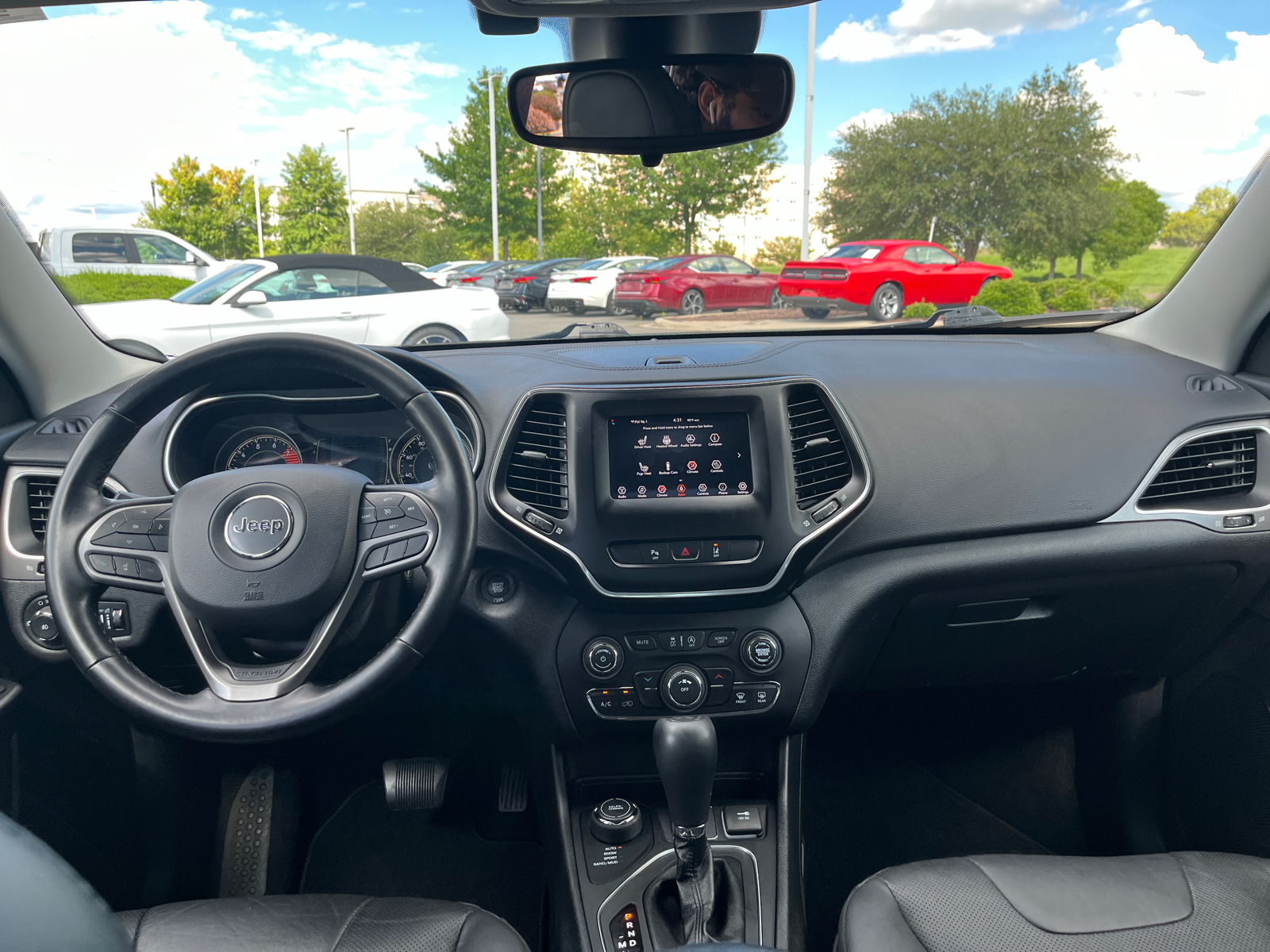 2021 Jeep Cherokee Latitude Lux 35