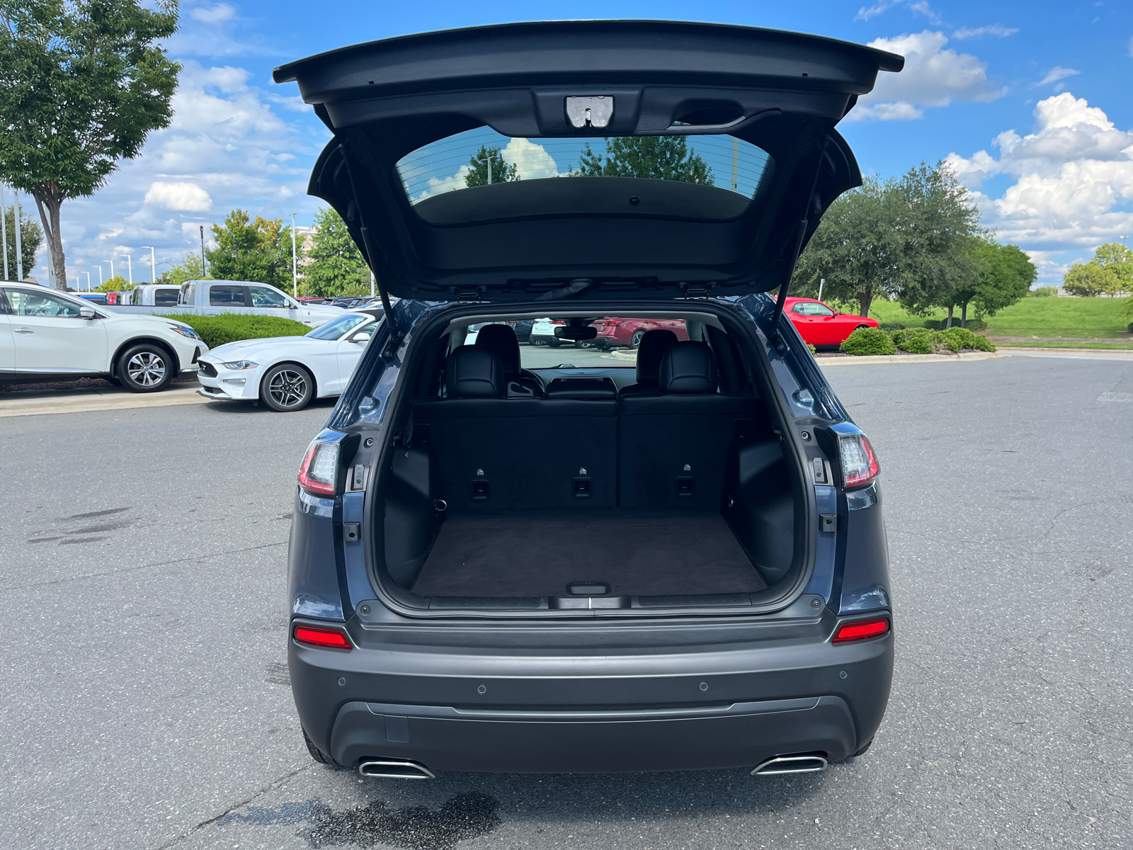 2021 Jeep Cherokee Latitude Lux 36