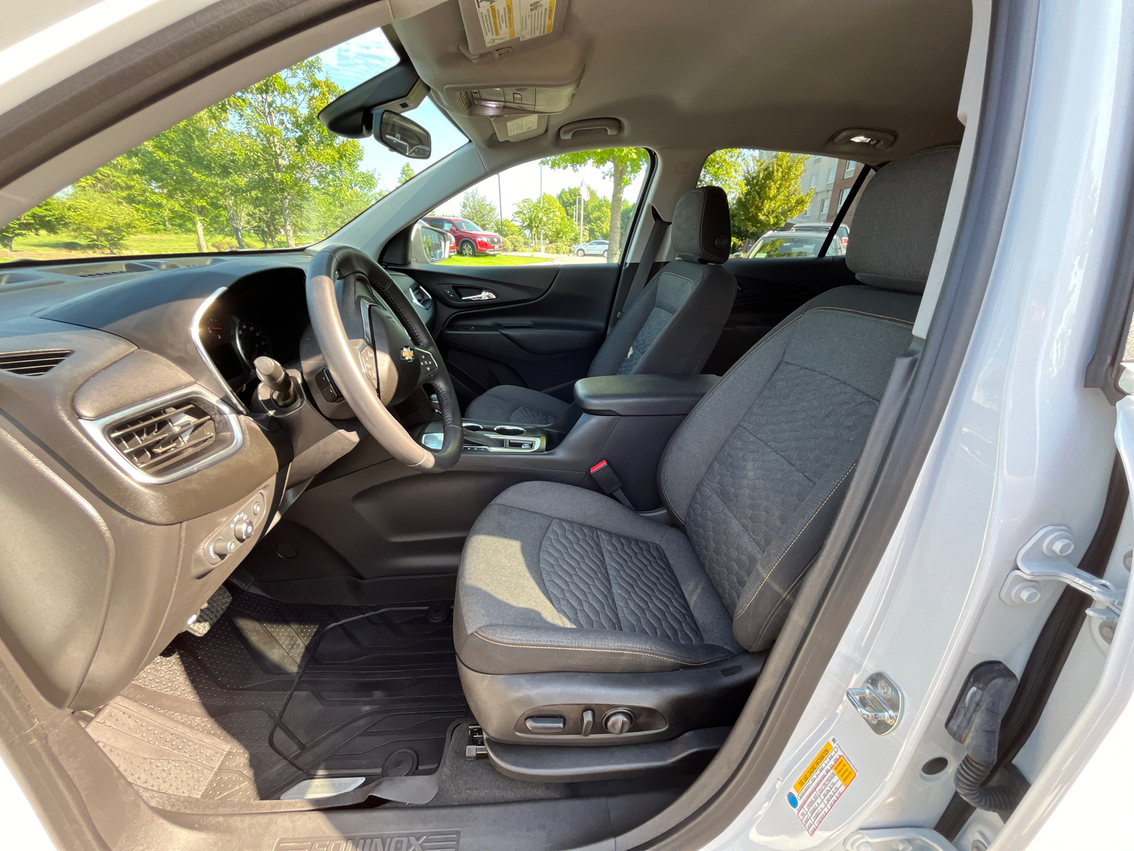 2021 Chevrolet Equinox LT 20