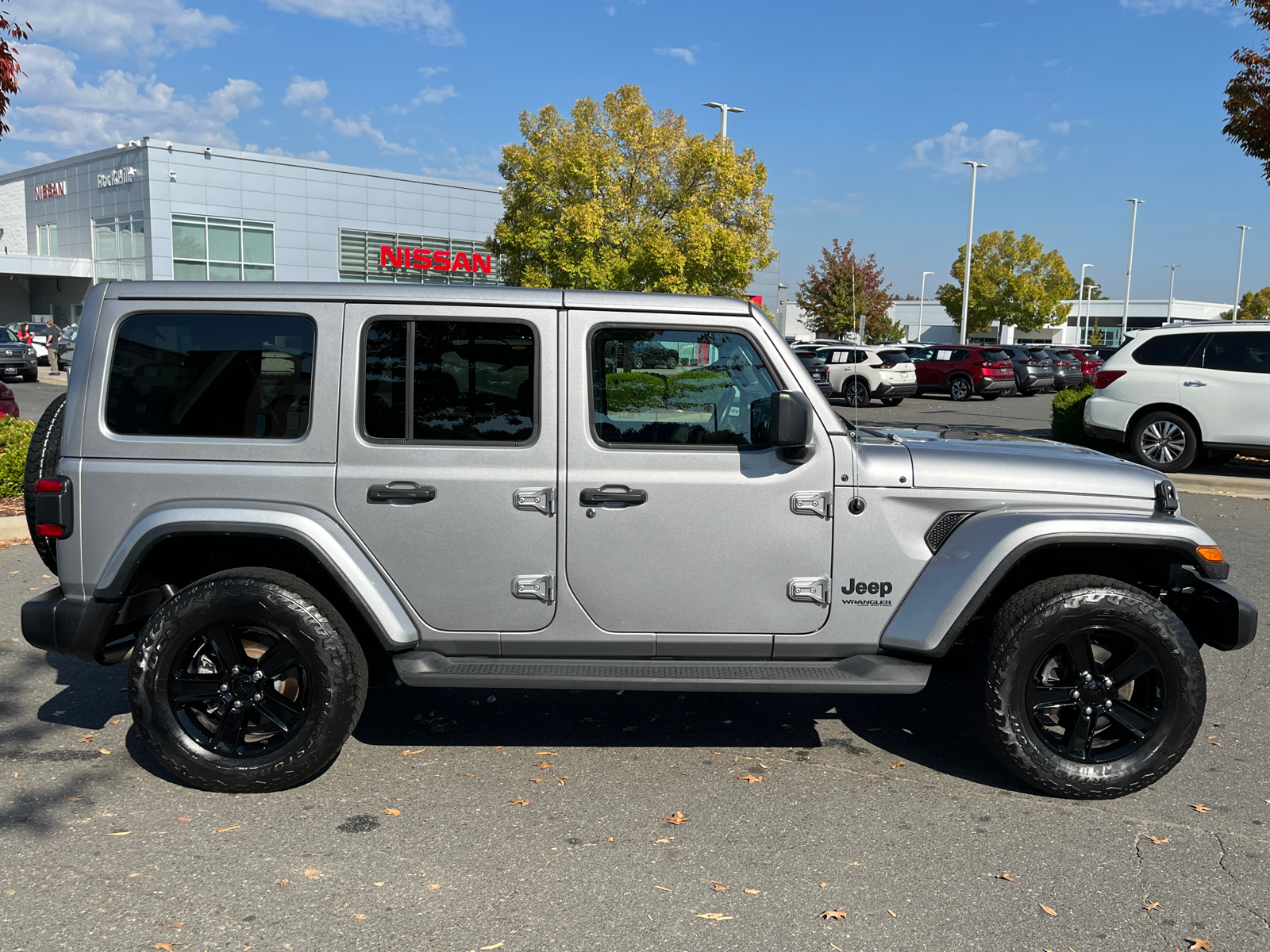 2021 Jeep Wrangler Unlimited Sahara Altitude 11