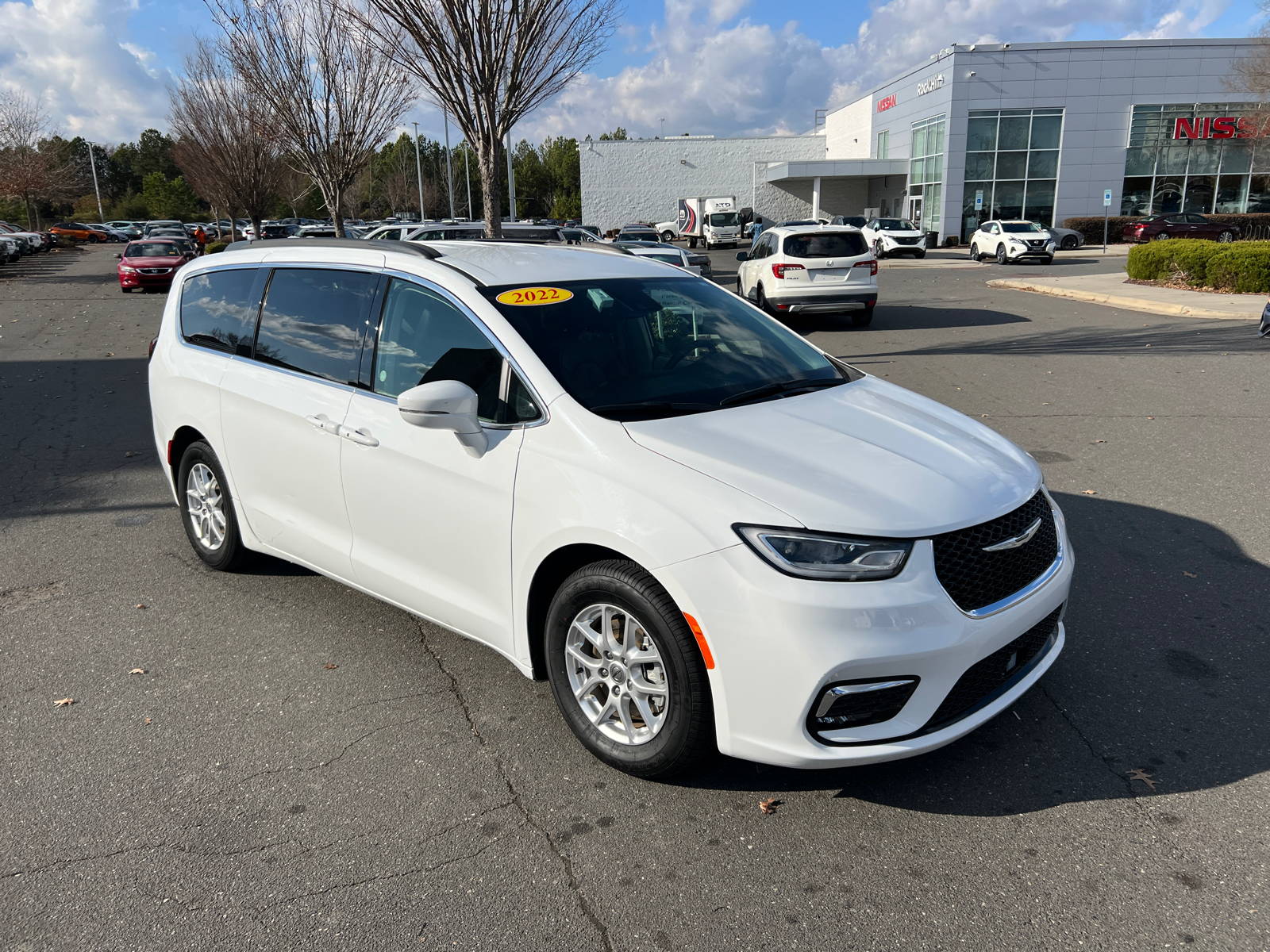 2022 Chrysler Pacifica Touring L 1