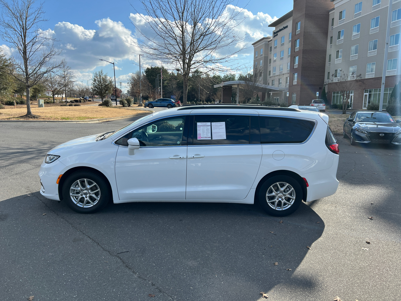 2022 Chrysler Pacifica Touring L 5