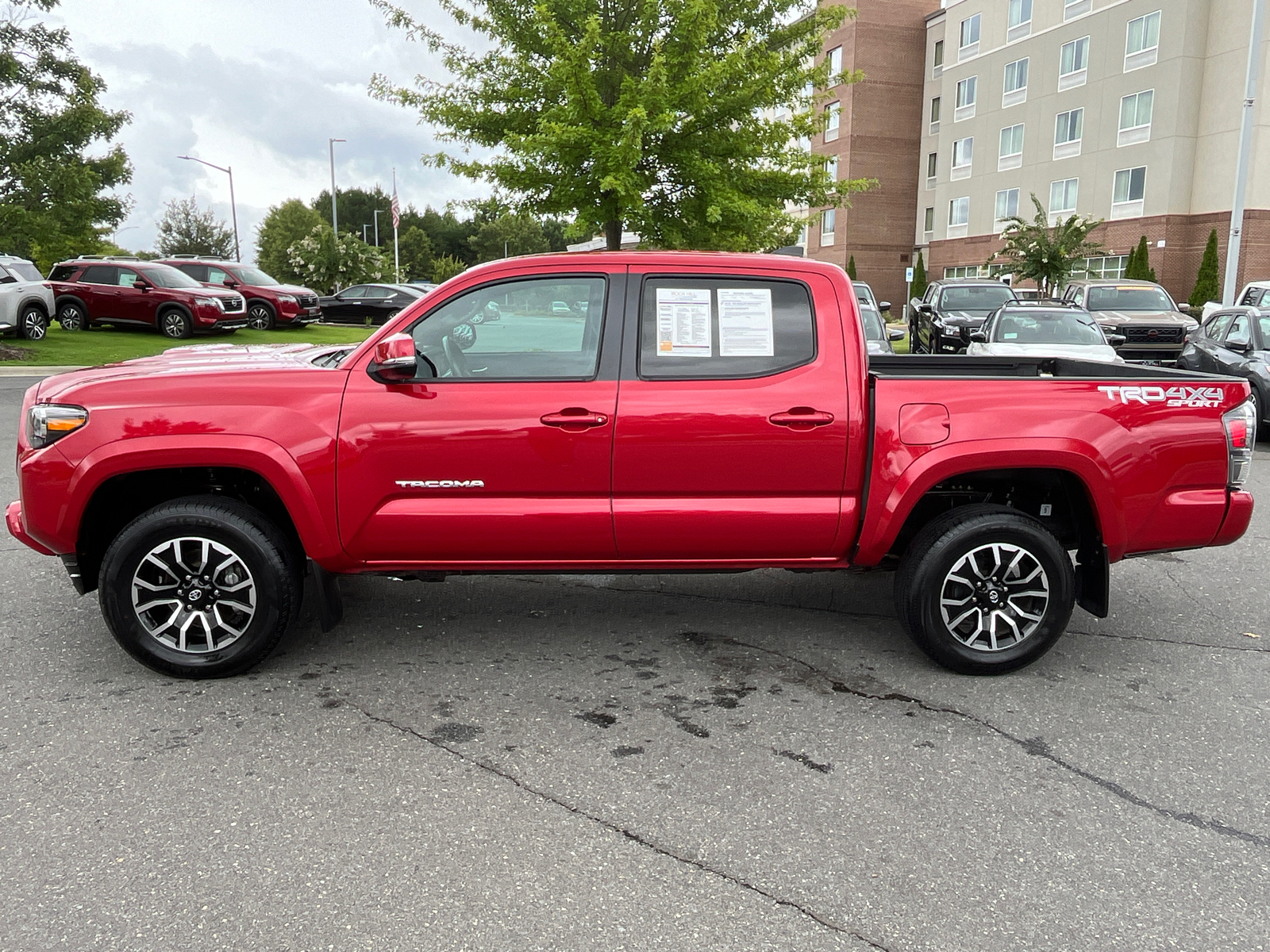 2022 Toyota Tacoma TRD Sport 5