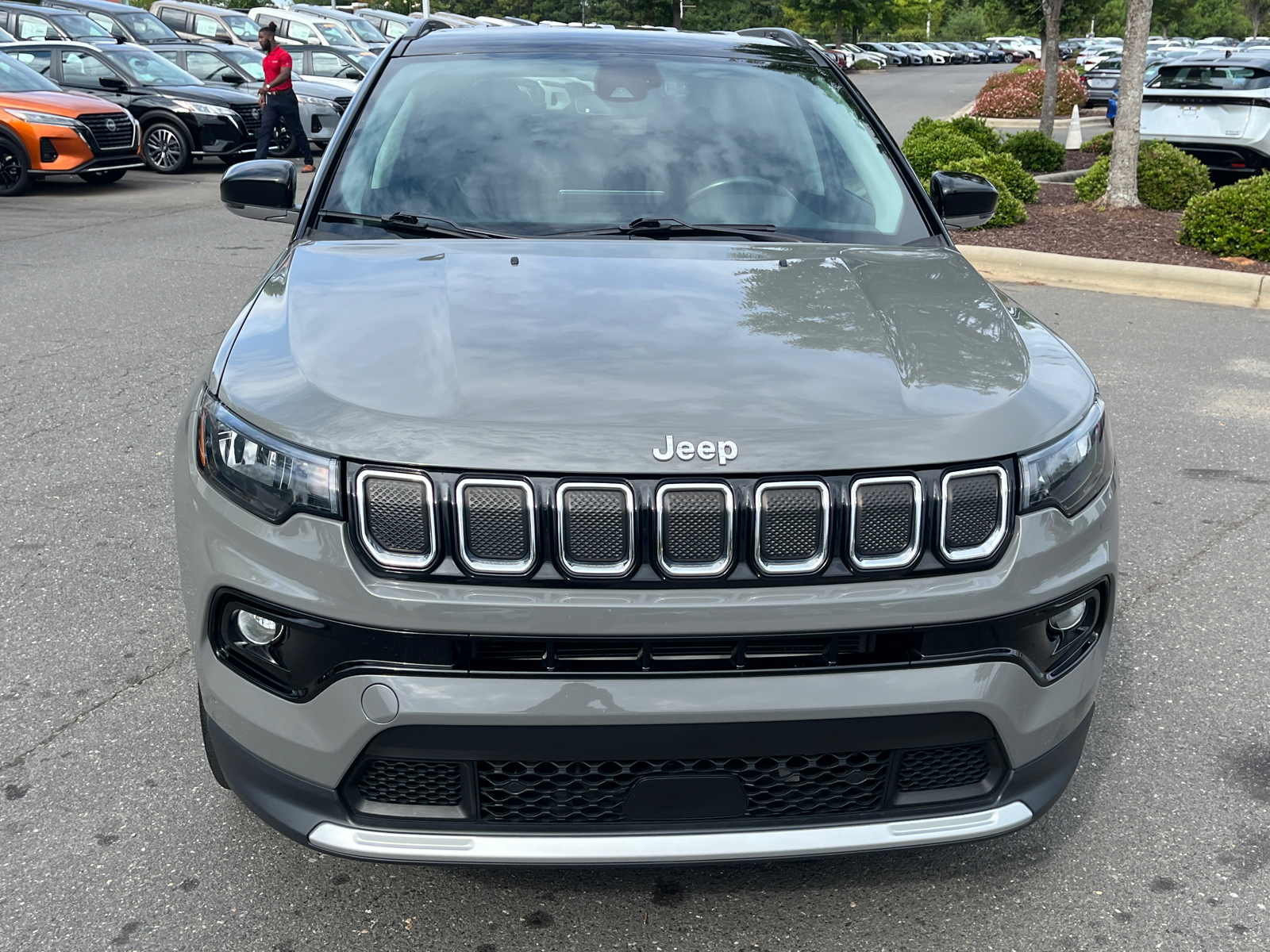 2022 Jeep Compass Limited 2