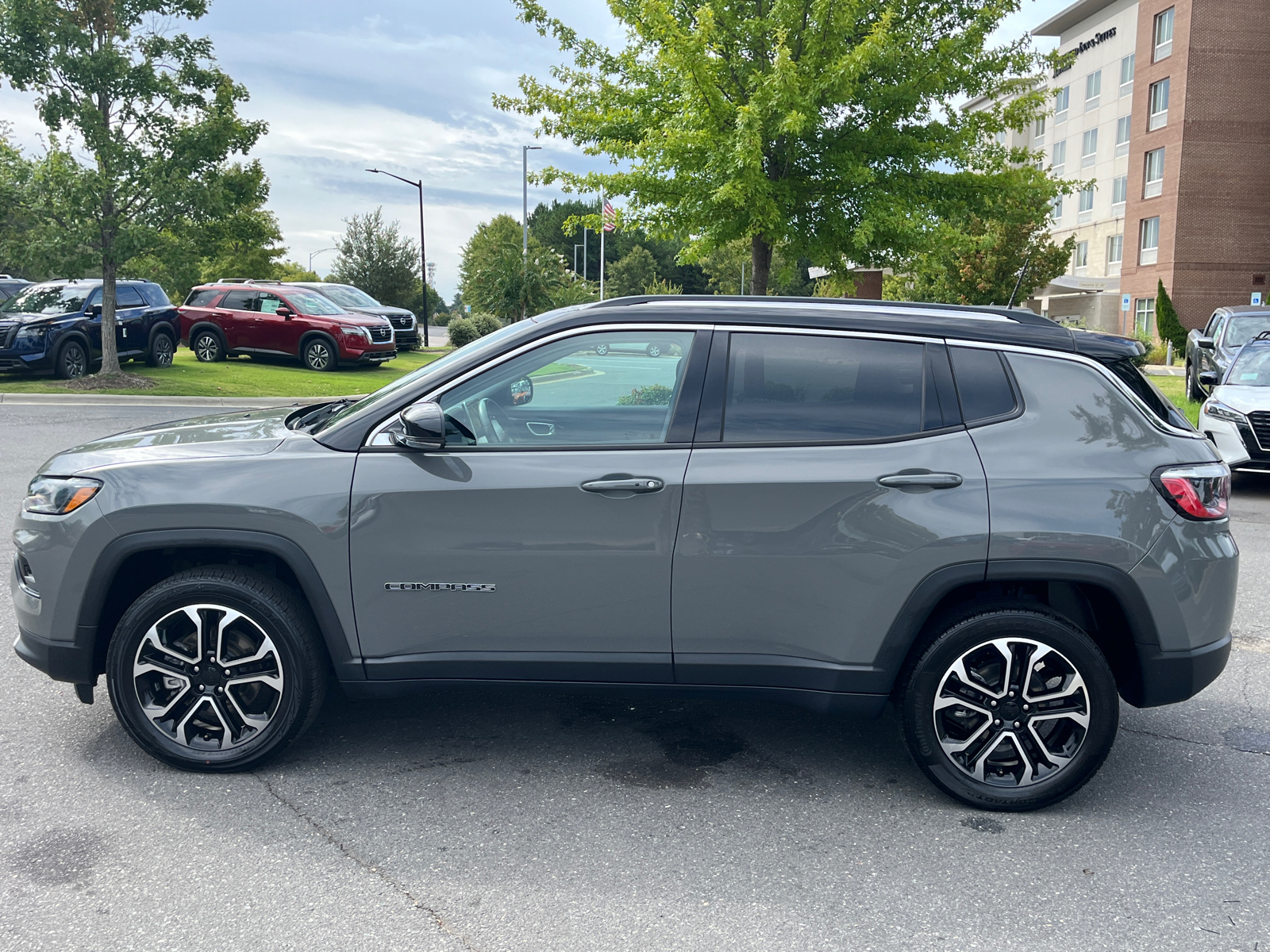 2022 Jeep Compass Limited 5