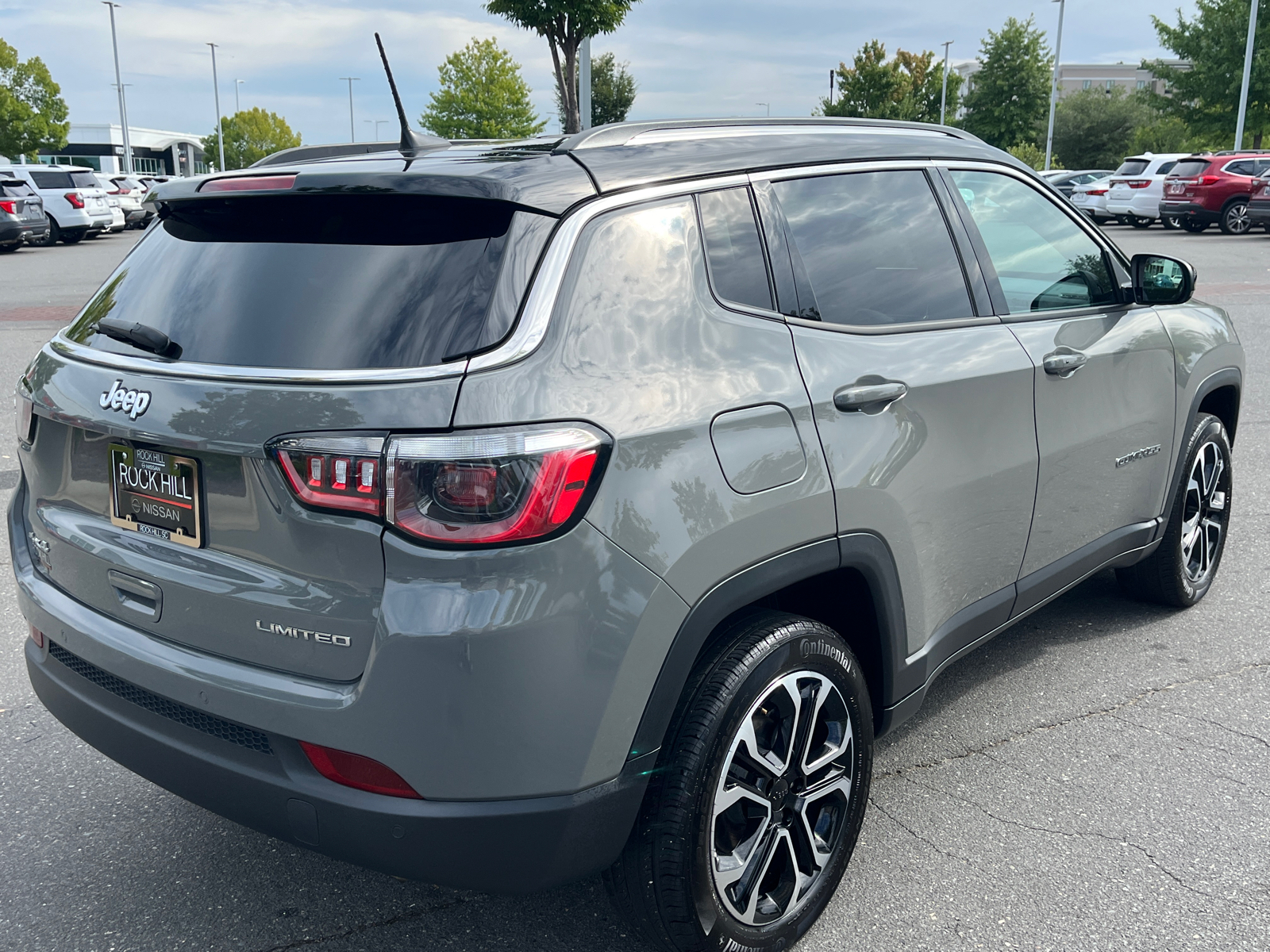 2022 Jeep Compass Limited 10