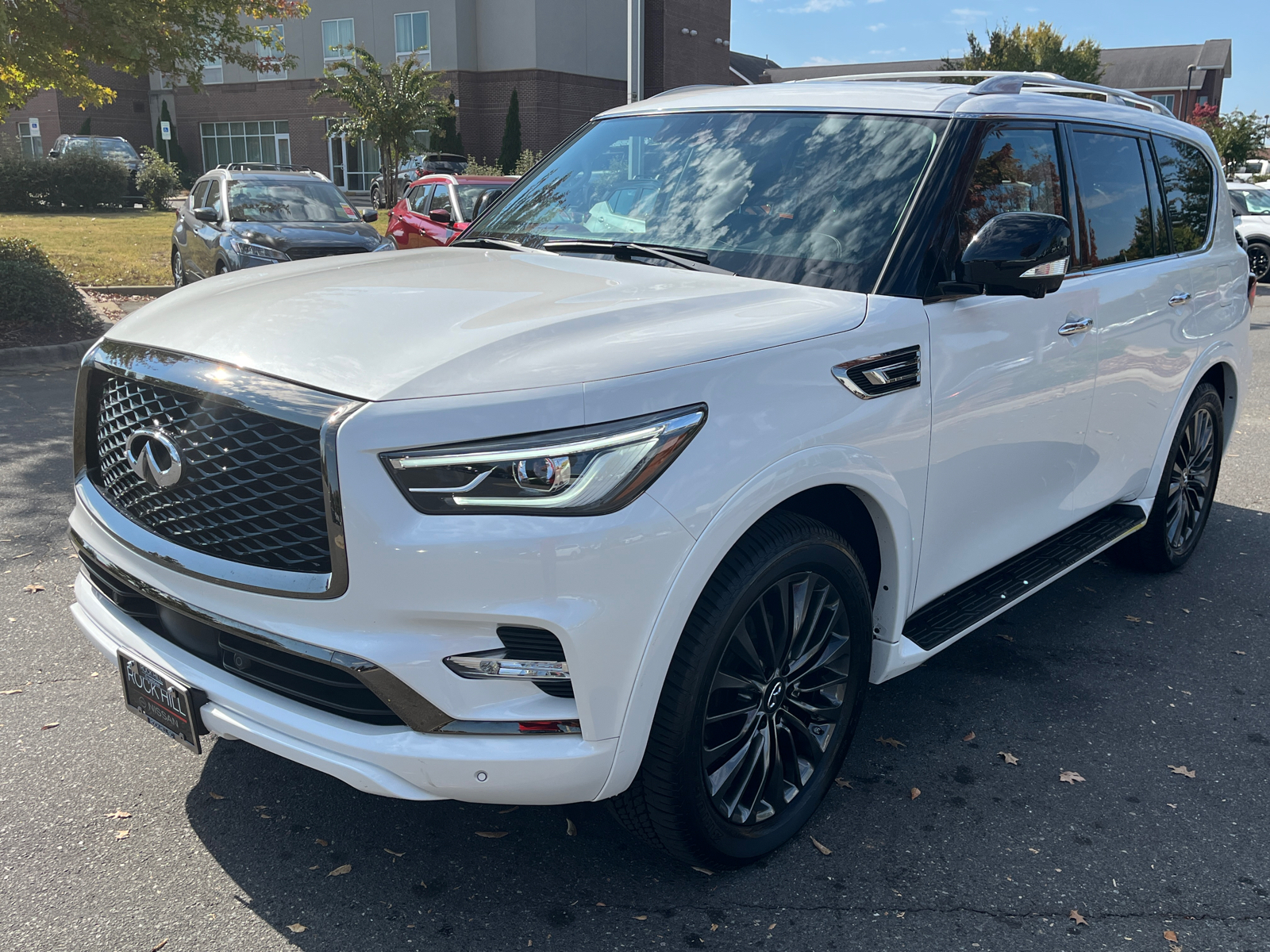 2023 INFINITI QX80 Premium Select 4