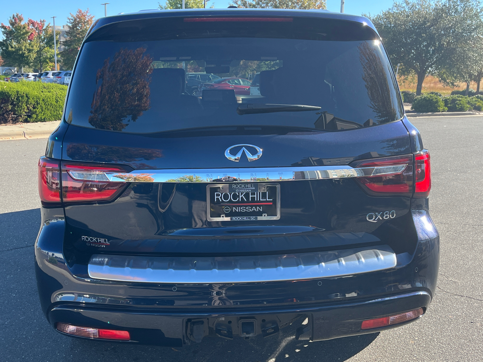 2023 INFINITI QX80 Sensory 8