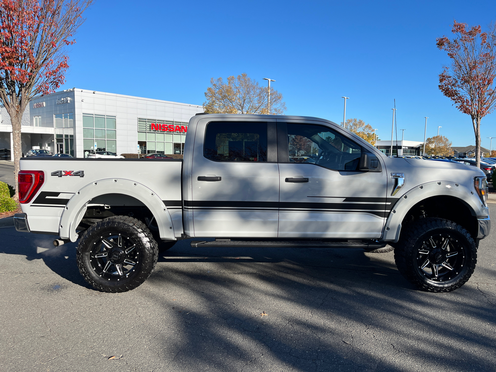 2023 Ford F-150 XLT 14