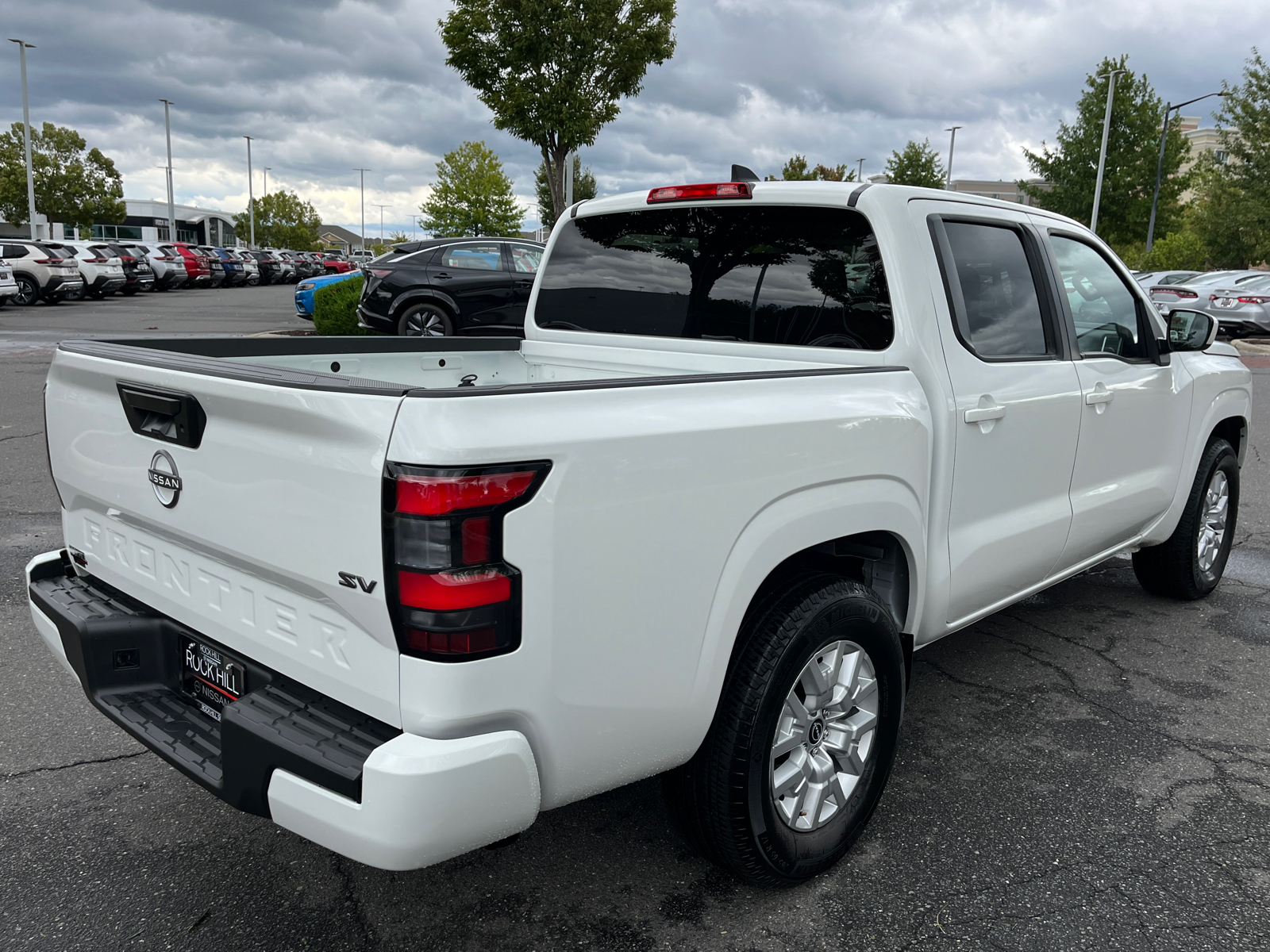 2023 Nissan Frontier  13