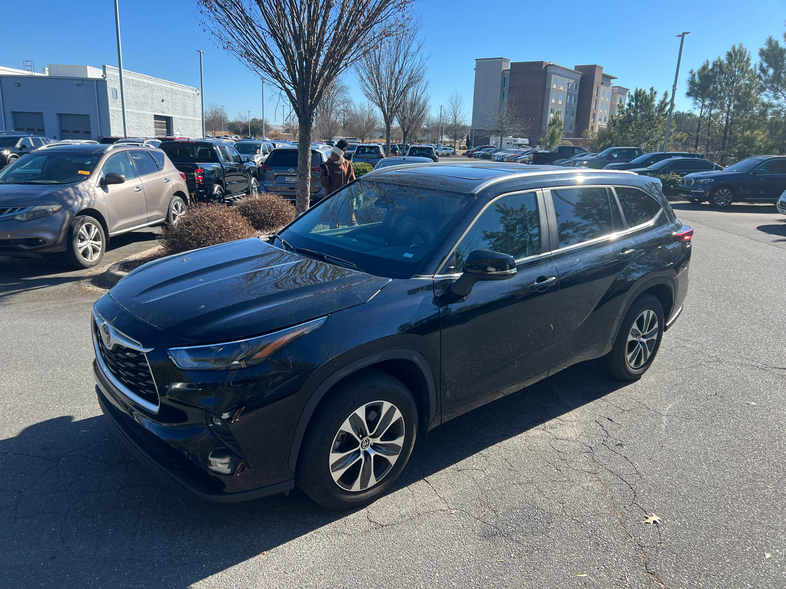 2023 Toyota Highlander XLE 4