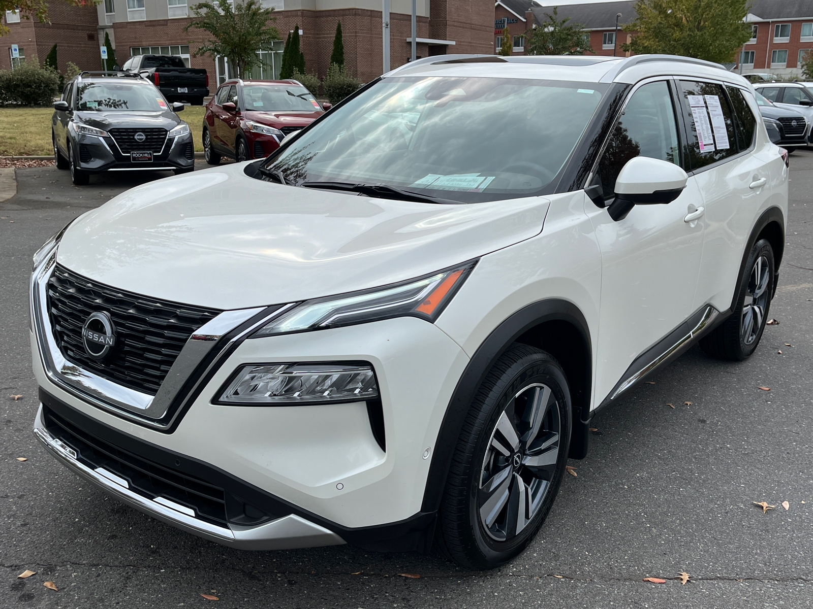 2023 Nissan Rogue Platinum 4